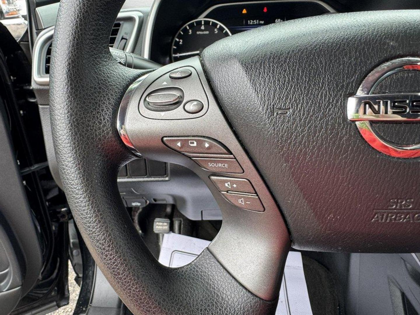 2019 Black /Black Nissan Murano (5N1AZ2MJ2KN) with an 3.5l V6 DI Dohc Cvtcs 3.5 engine, Automatic transmission, located at 745 East Steele Rd., West Columbia, SC, 29170, (803) 755-9148, 33.927212, -81.148483 - Special Internet Price! 2019 Nissan Murano - Photo#8