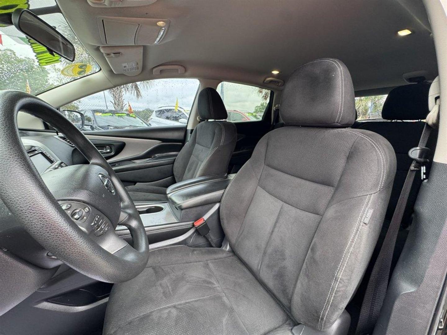 2019 Black /Black Nissan Murano (5N1AZ2MJ2KN) with an 3.5l V6 DI Dohc Cvtcs 3.5 engine, Automatic transmission, located at 745 East Steele Rd., West Columbia, SC, 29170, (803) 755-9148, 33.927212, -81.148483 - Special Internet Price! 2019 Nissan Murano - Photo#17