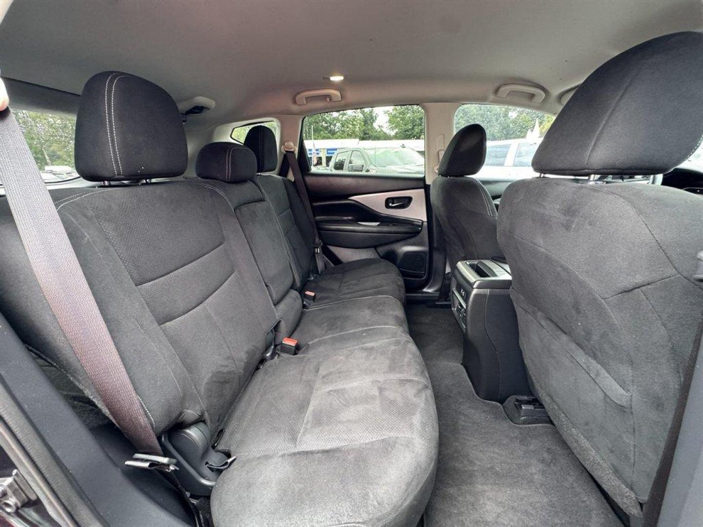 2019 Black /Black Nissan Murano (5N1AZ2MJ2KN) with an 3.5l V6 DI Dohc Cvtcs 3.5 engine, Automatic transmission, located at 745 East Steele Rd., West Columbia, SC, 29170, (803) 755-9148, 33.927212, -81.148483 - Special Internet Price! 2019 Nissan Murano - Photo#21