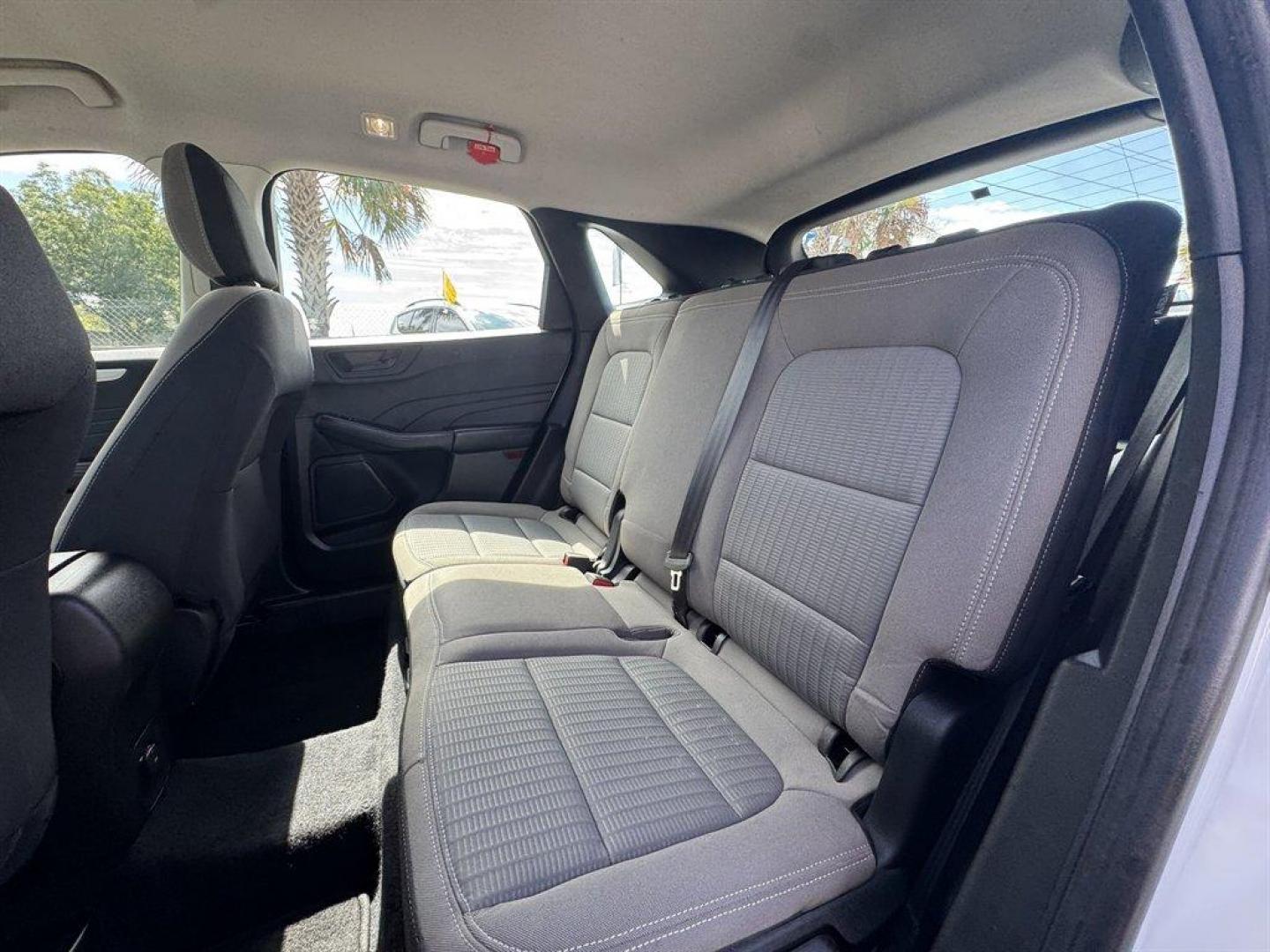 2022 White /Grey Ford Escape (1FMCU0F66NU) with an 1.5l I-4 DI Dohc Ecoboost engine, Automatic transmission, located at 745 East Steele Rd., West Columbia, SC, 29170, (803) 755-9148, 33.927212, -81.148483 - Special Internet Price! 2022 Ford Escape - Photo#20