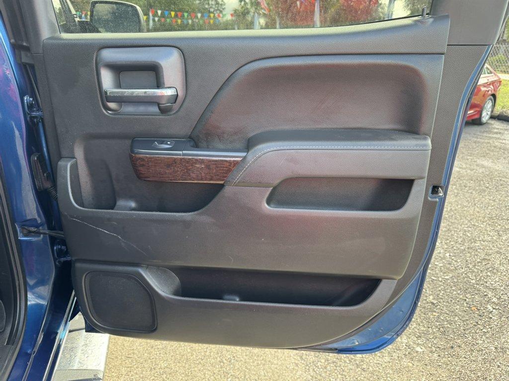 2017 Blue /Black GMC Sierra 1500 (3GTU2NEC9HG) with an 5.3l V8 DI VVT Flex 5.3l engine, Automatic transmission, located at 745 East Steele Rd., West Columbia, SC, 29170, (803) 755-9148, 33.927212, -81.148483 - Special Internet Price! 2017 GMC Sierra 1500 - Photo#25