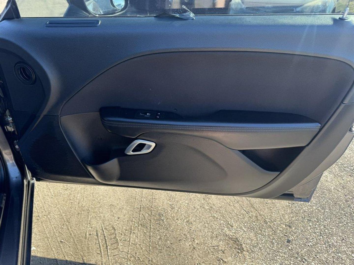 2019 Grey /Black Dodge Challenger (2C3CDZAG5KH) with an 3.6l V6 MPI Dohc VVT Flex engine, Automatic transmission, located at 745 East Steele Rd., West Columbia, SC, 29170, (803) 755-9148, 33.927212, -81.148483 - Special Internet Price! 2019 Dodge Challenger - Photo#19