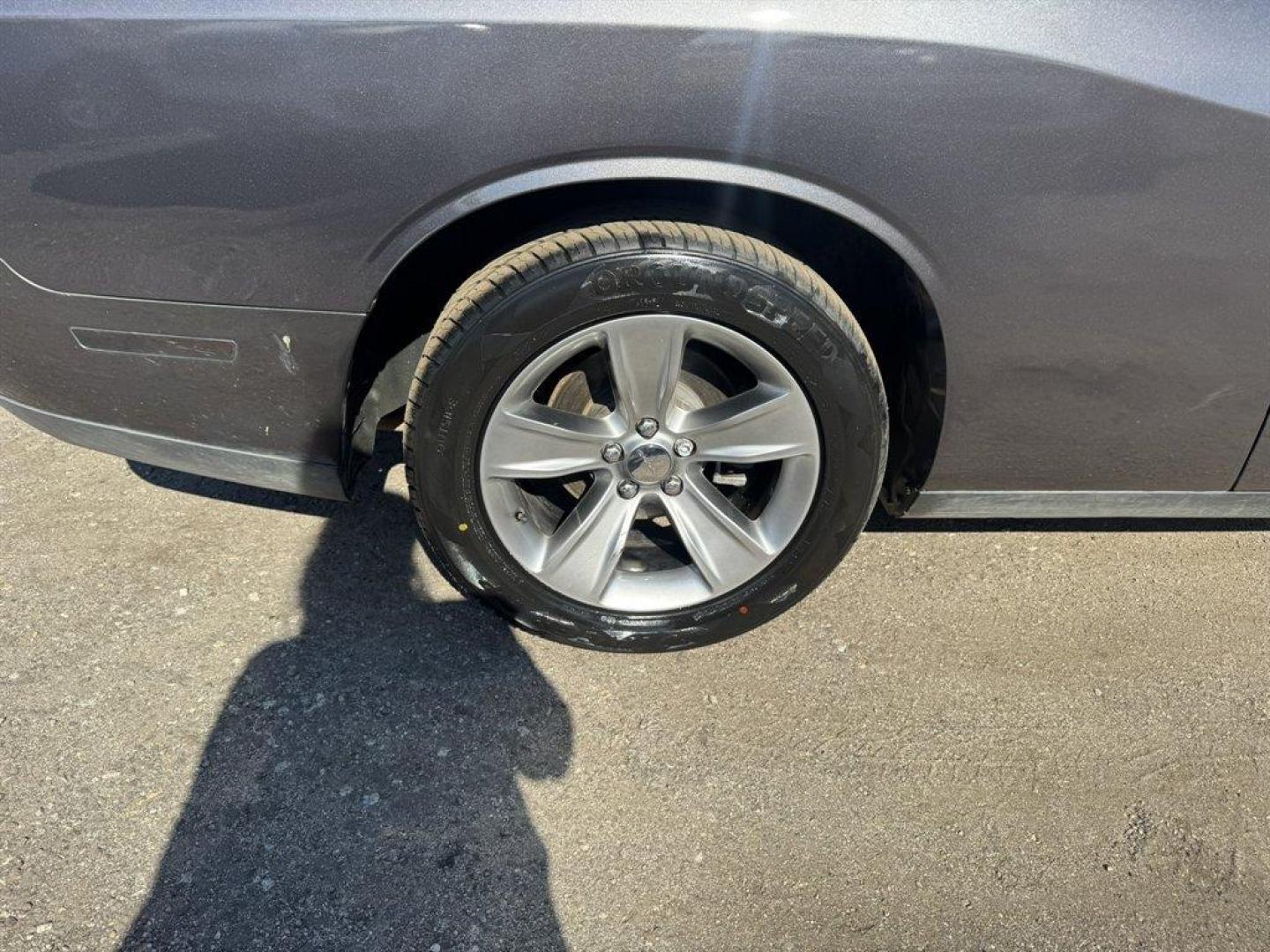 2019 Grey /Black Dodge Challenger (2C3CDZAG5KH) with an 3.6l V6 MPI Dohc VVT Flex engine, Automatic transmission, located at 745 East Steele Rd., West Columbia, SC, 29170, (803) 755-9148, 33.927212, -81.148483 - Special Internet Price! 2019 Dodge Challenger - Photo#22