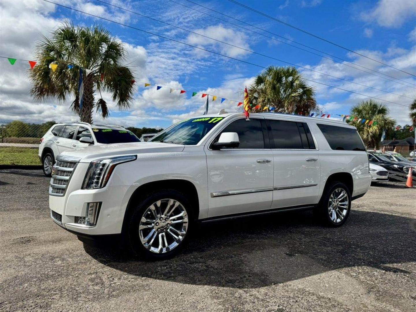 2017 White /Black Cadillac Escalade (1GYS3JKJ5HR) with an 6.2l V8 DI VVT Flex 6.2l engine, Automatic transmission, located at 745 East Steele Rd., West Columbia, SC, 29170, (803) 755-9148, 33.927212, -81.148483 - Special Internet Price! 2017 Cadillac Escalade - Photo#0