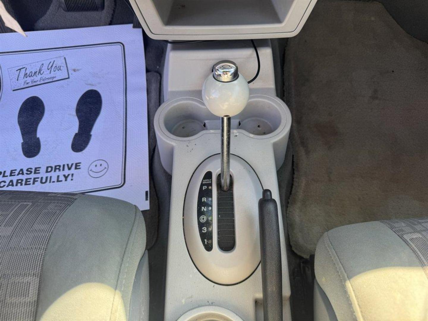 2006 White /Grey Chrysler PT Cruiser (3C3JY55E36T) with an 2.4l I-4 Dohc T/C 2.4l engine, Automatic transmission, located at 745 East Steele Rd., West Columbia, SC, 29170, (803) 755-9148, 33.927212, -81.148483 - Special Internet Price! 2006 Chrysler PT Cruiser - Photo#10