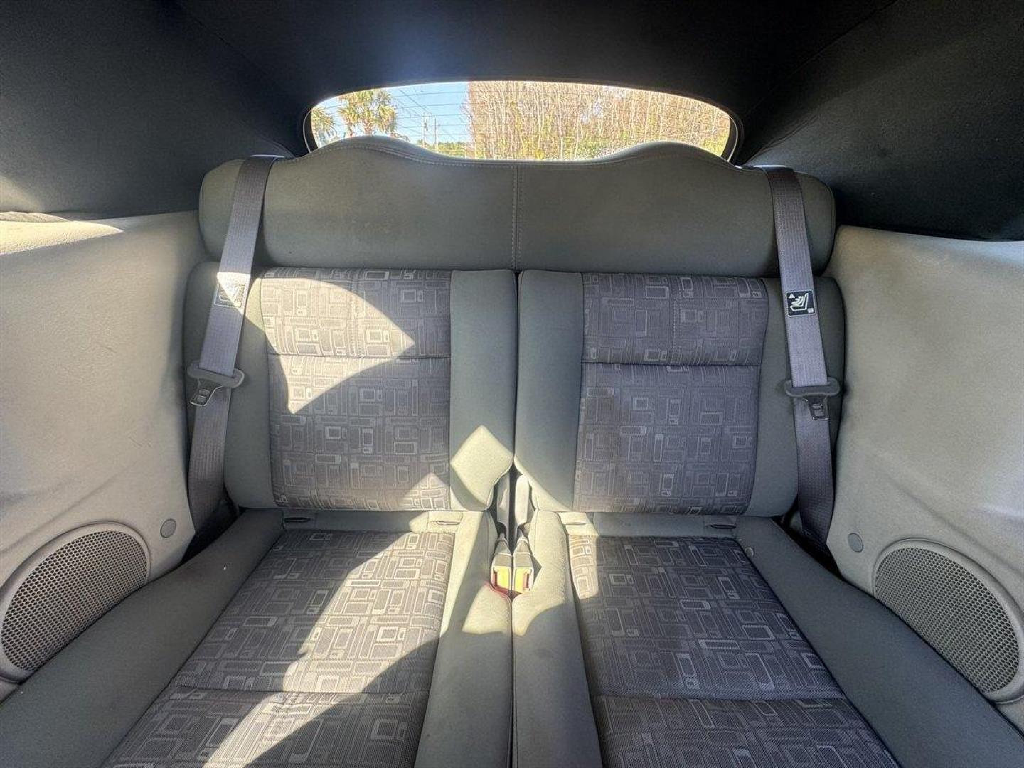 2006 White /Grey Chrysler PT Cruiser (3C3JY55E36T) with an 2.4l I-4 Dohc T/C 2.4l engine, Automatic transmission, located at 745 East Steele Rd., West Columbia, SC, 29170, (803) 755-9148, 33.927212, -81.148483 - Special Internet Price! 2006 Chrysler PT Cruiser - Photo#13