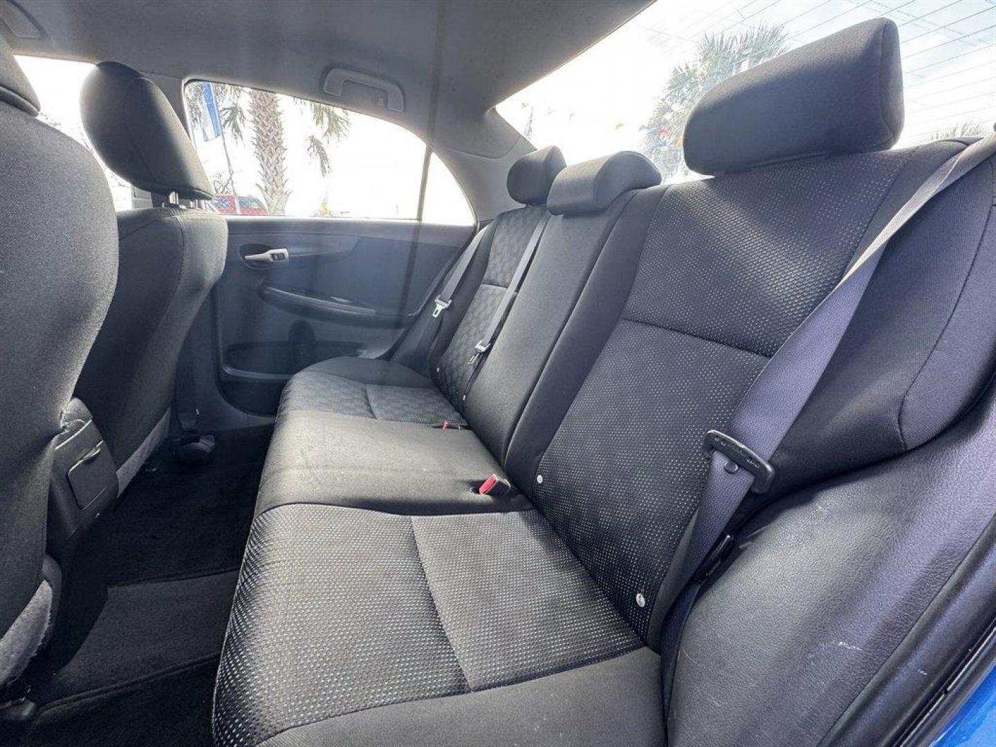 2009 Blue /Black Toyota Corolla (1NXBU40E29Z) with an 1.8l I-4 EFI Dohc 1.8l engine, Automatic transmission, located at 745 East Steele Rd., West Columbia, SC, 29170, (803) 755-9148, 33.927212, -81.148483 - Photo#15