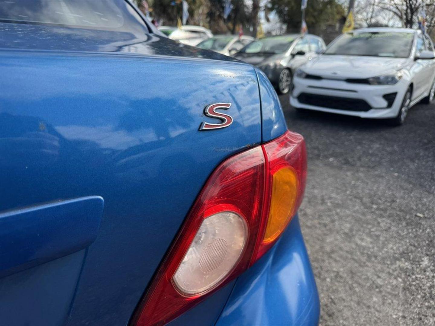 2009 Blue /Black Toyota Corolla (1NXBU40E29Z) with an 1.8l I-4 EFI Dohc 1.8l engine, Automatic transmission, located at 745 East Steele Rd., West Columbia, SC, 29170, (803) 755-9148, 33.927212, -81.148483 - Photo#20