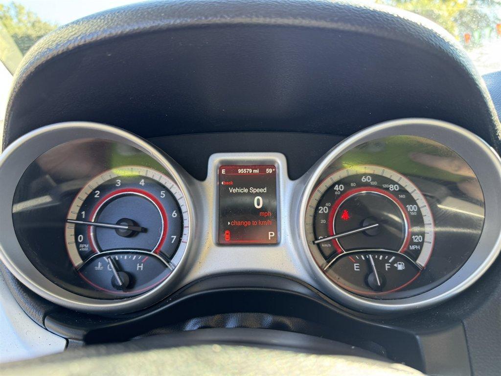 2016 Grey /Black Dodge Journey (3C4PDCGG9GT) with an 3.6l V6 MPI Dohc VVT Flex engine, Automatic transmission, located at 745 East Steele Rd., West Columbia, SC, 29170, (803) 755-9148, 33.927212, -81.148483 - Special Internet Price! 2016 Dodge Journey - Photo#10