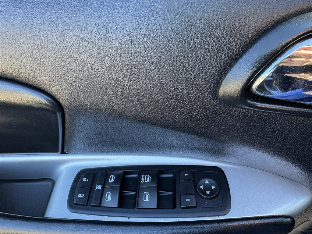 2016 Grey /Black Dodge Journey (3C4PDCGG9GT) with an 3.6l V6 MPI Dohc VVT Flex engine, Automatic transmission, located at 745 East Steele Rd., West Columbia, SC, 29170, (803) 755-9148, 33.927212, -81.148483 - Special Internet Price! 2016 Dodge Journey - Photo#15