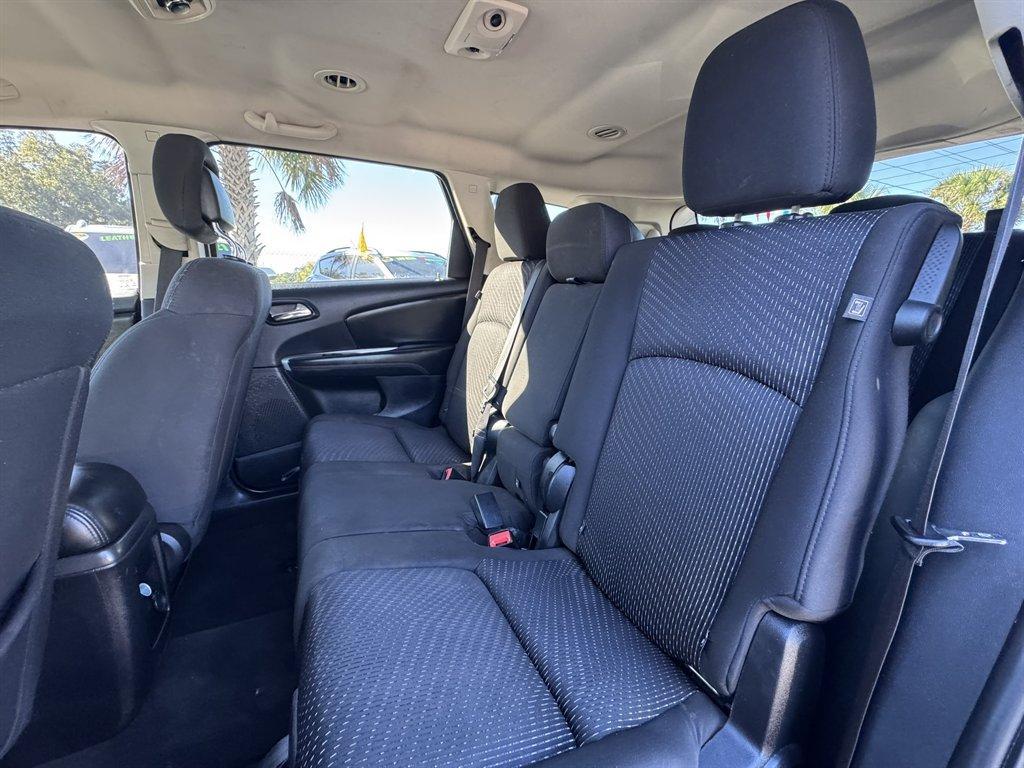 2016 Grey /Black Dodge Journey (3C4PDCGG9GT) with an 3.6l V6 MPI Dohc VVT Flex engine, Automatic transmission, located at 745 East Steele Rd., West Columbia, SC, 29170, (803) 755-9148, 33.927212, -81.148483 - Special Internet Price! 2016 Dodge Journey - Photo#18