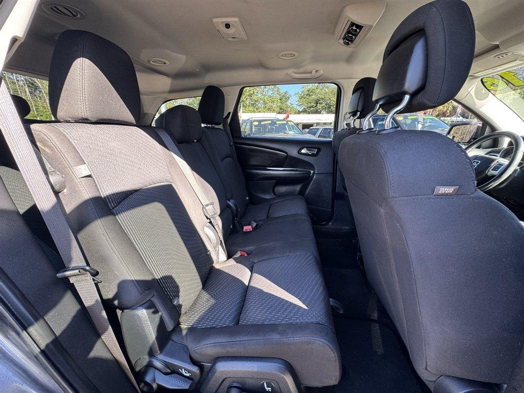 2016 Grey /Black Dodge Journey (3C4PDCGG9GT) with an 3.6l V6 MPI Dohc VVT Flex engine, Automatic transmission, located at 745 East Steele Rd., West Columbia, SC, 29170, (803) 755-9148, 33.927212, -81.148483 - Special Internet Price! 2016 Dodge Journey - Photo#21