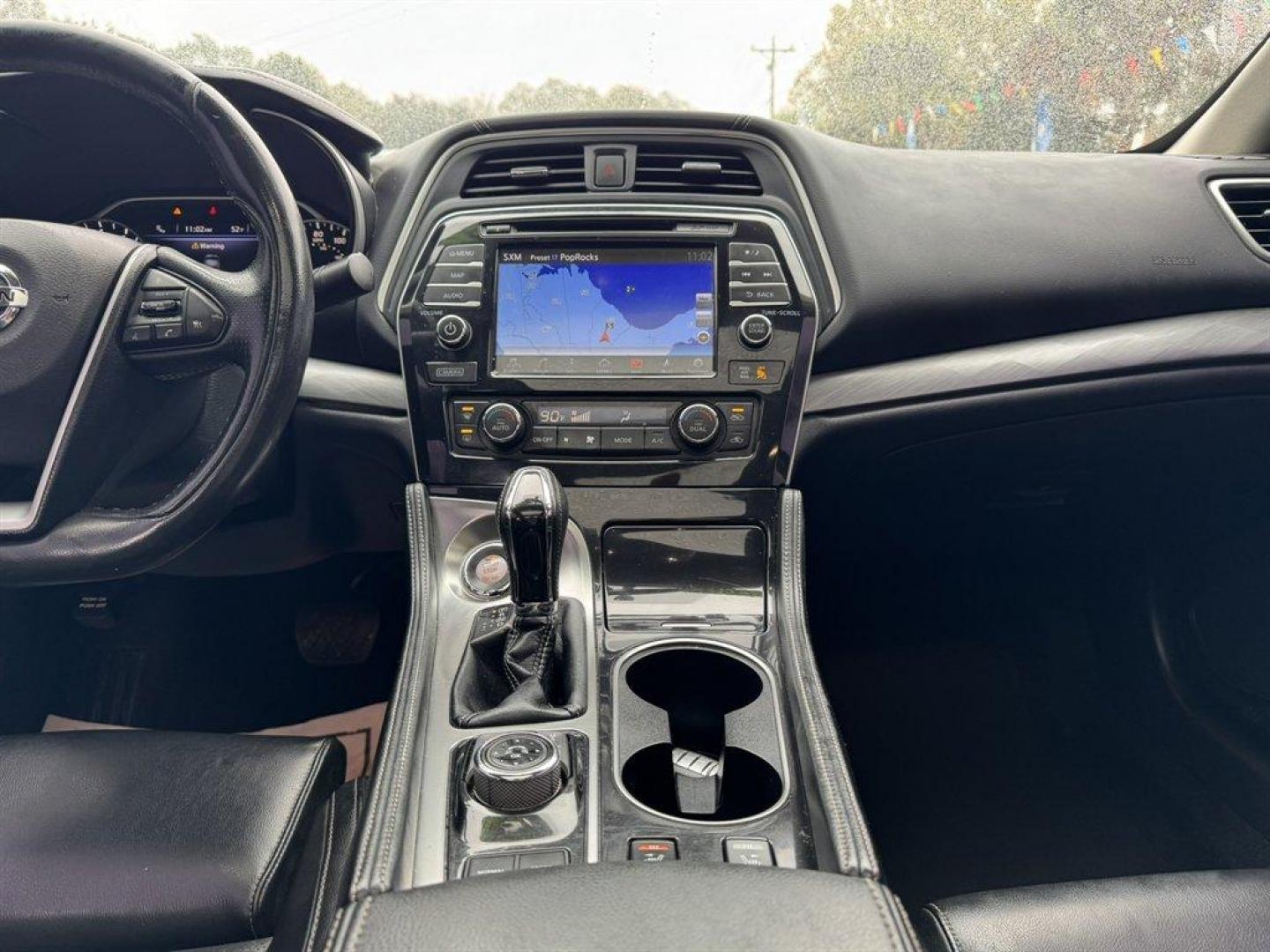 2017 Silver /Black Nissan Maxima (1N4AA6AP5HC) with an 3.5l V6 Smpi Dohc Cvtcs 3 engine, Automatic transmission, located at 745 East Steele Rd., West Columbia, SC, 29170, (803) 755-9148, 33.927212, -81.148483 - Special Internet Price! 2017 Nissan Maxima - Photo#11