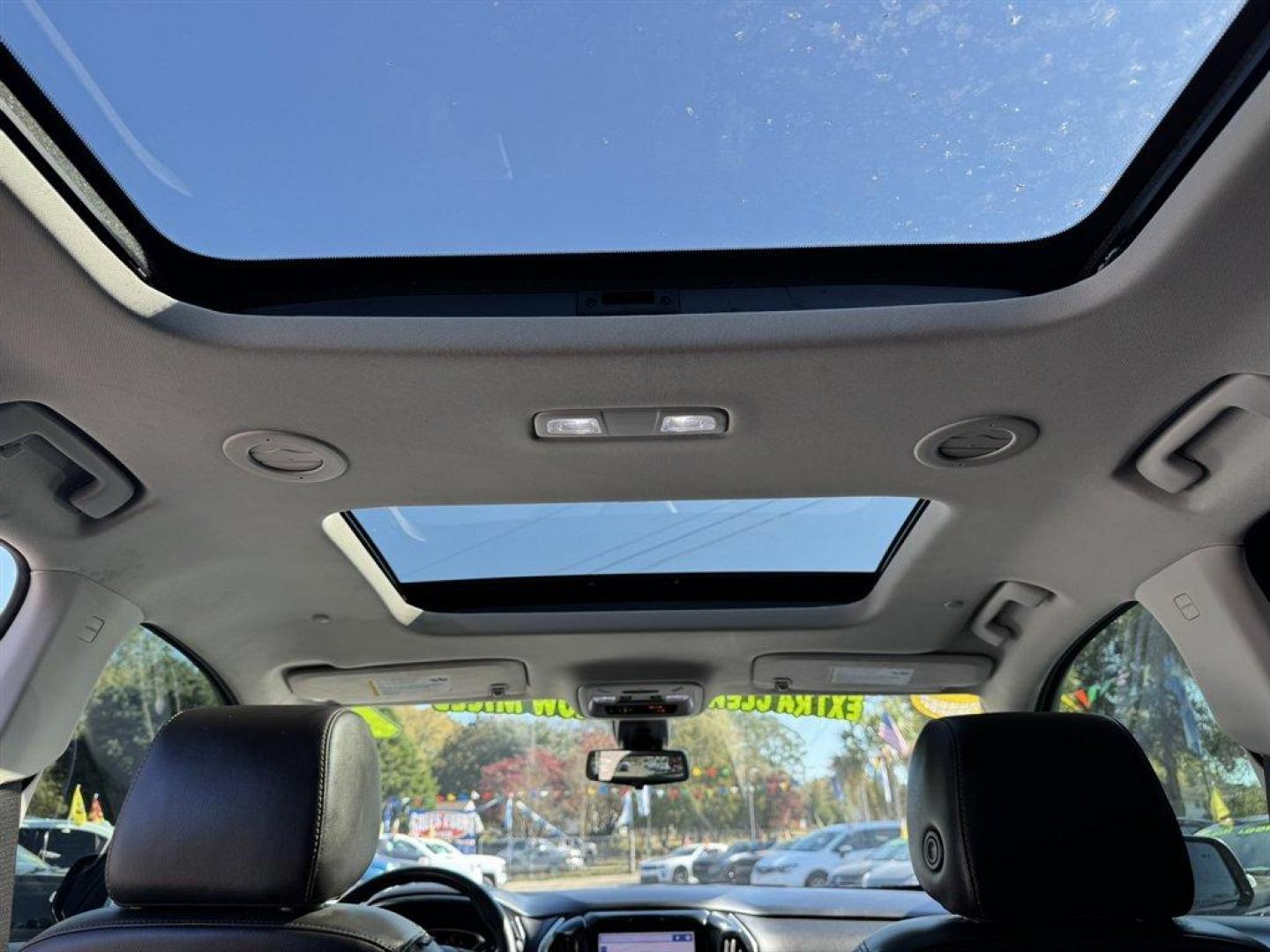 2021 Black /Black Chevrolet Traverse (1GNERKKW2MJ) with an 3.6l V6 DI Dohc 3.6l engine, Automatic transmission, located at 745 East Steele Rd., West Columbia, SC, 29170, (803) 755-9148, 33.927212, -81.148483 - Special Internet Price! 2021 Chevrolet Traverse - Photo#18