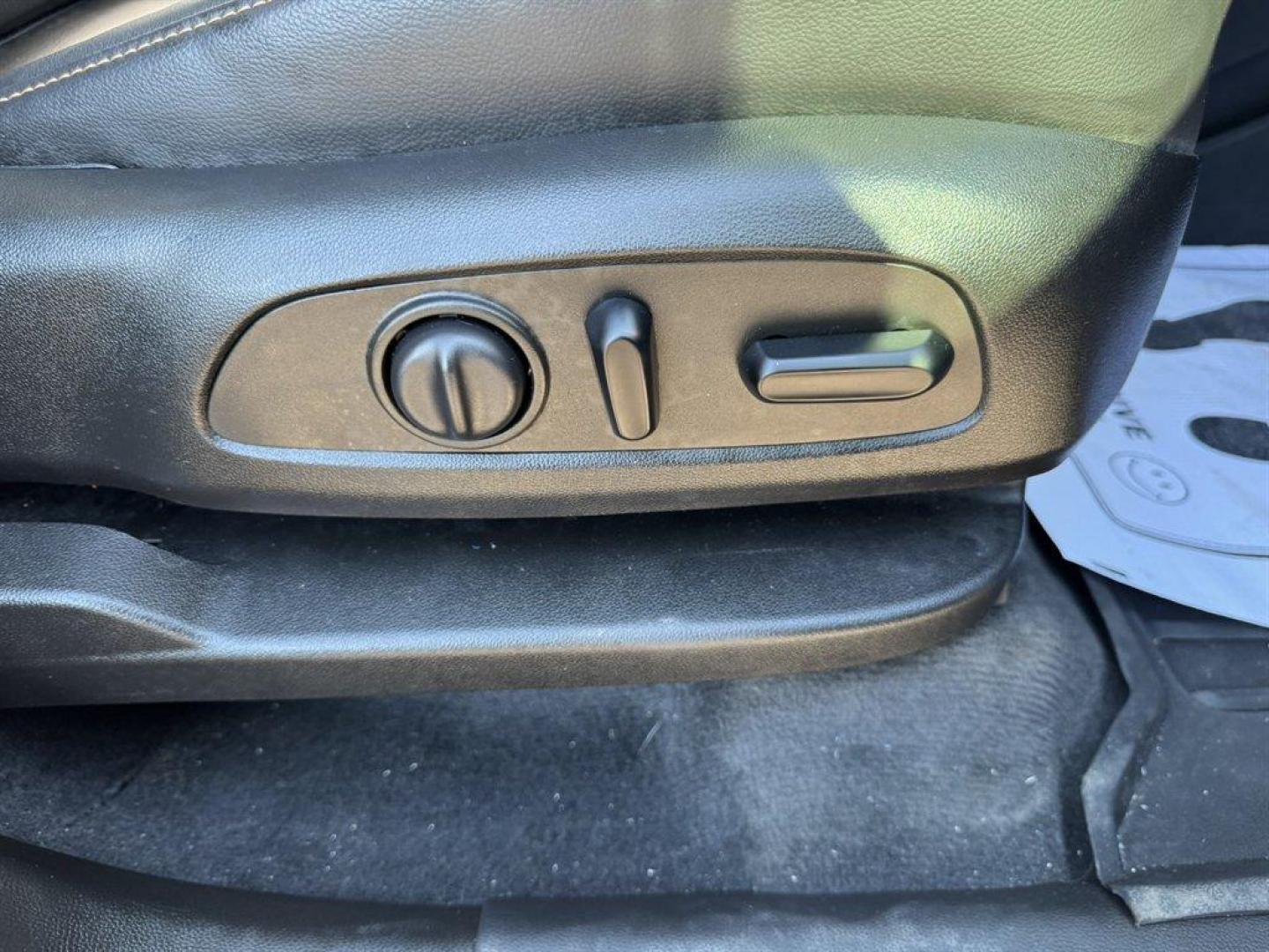 2021 Black /Black Chevrolet Traverse (1GNERKKW2MJ) with an 3.6l V6 DI Dohc 3.6l engine, Automatic transmission, located at 745 East Steele Rd., West Columbia, SC, 29170, (803) 755-9148, 33.927212, -81.148483 - Special Internet Price! 2021 Chevrolet Traverse - Photo#32