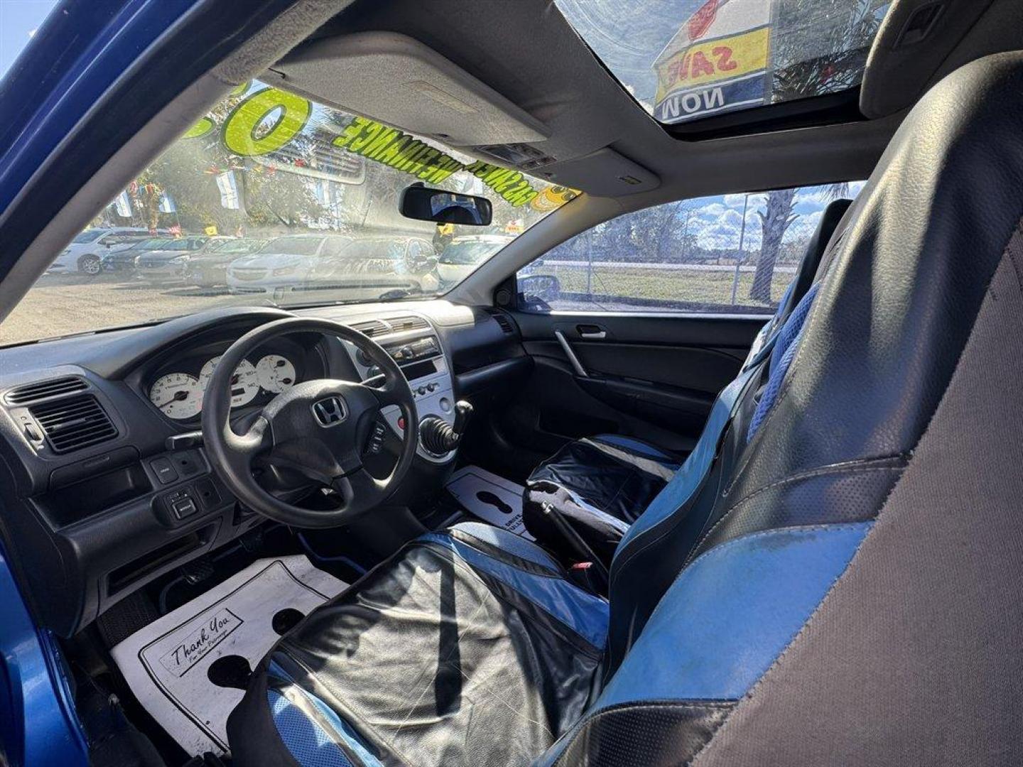 2003 Blue /Black Honda Civic (SHHEP33533U) with an 2.0l I-4 EFI Dohc 2.0l engine, Manual transmission, located at 745 East Steele Rd., West Columbia, SC, 29170, (803) 755-9148, 33.927212, -81.148483 - Special Internet Price! 2003 Honda Civic - Photo#6