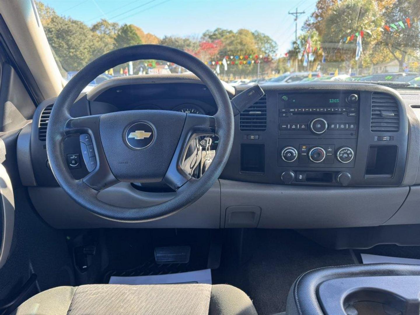2012 Blue /Black Chevrolet Silverado 1500 (3GCPCREA7CG) with an 4.8l V8 SFI OHV Flex 4.8l engine, Automatic transmission, located at 745 East Steele Rd., West Columbia, SC, 29170, (803) 755-9148, 33.927212, -81.148483 - Special Internet Price! 2012 Chevrolet Silverado 1500 - Photo#6