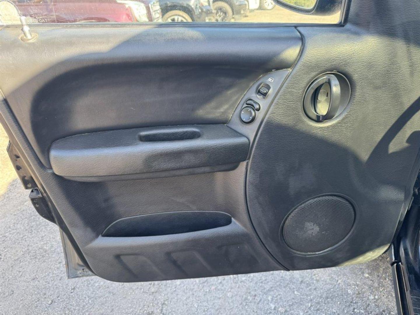 2003 Black /Black Jeep Liberty (1J4GL48K83W) with an 3.7l V6 MPI 3.7l engine, Automatic transmission, located at 745 East Steele Rd., West Columbia, SC, 29170, (803) 755-9148, 33.927212, -81.148483 - Special Internet Price! 2003 Jeep Liberty - Photo#16