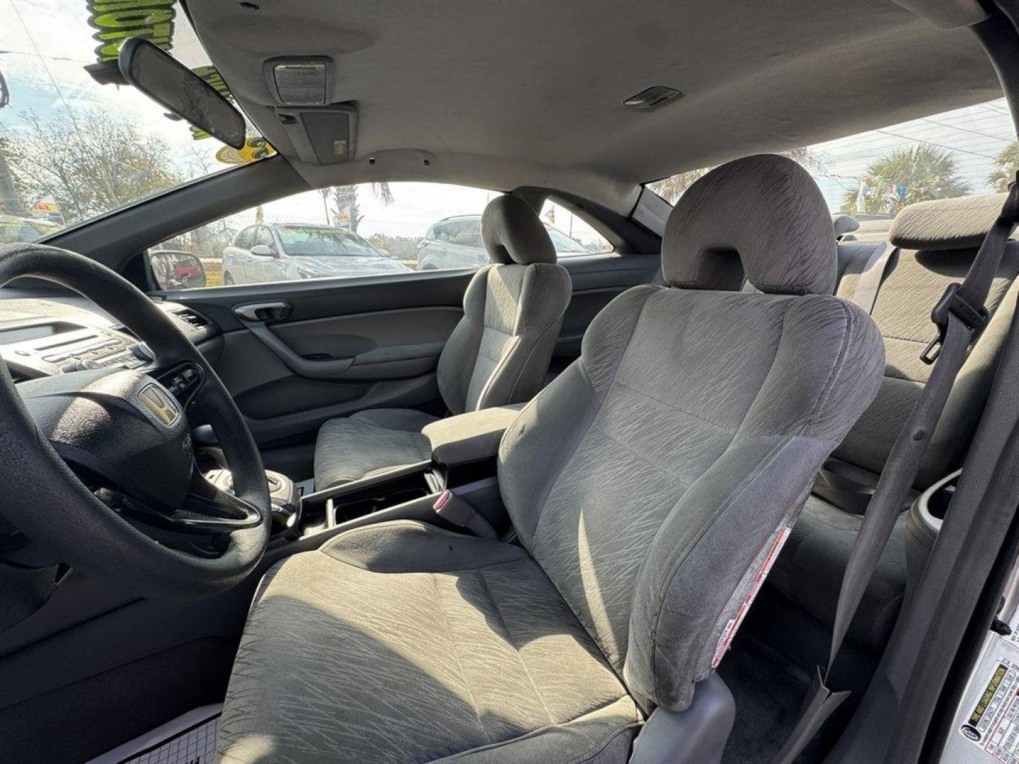 2006 Silver /Grey Honda Civic (2HGFG12636H) with an 1.8l I-4 MPI Sohc 1.8l engine, Automatic transmission, located at 745 East Steele Rd., West Columbia, SC, 29170, (803) 755-9148, 33.927212, -81.148483 - Special Internet Special - Photo#14