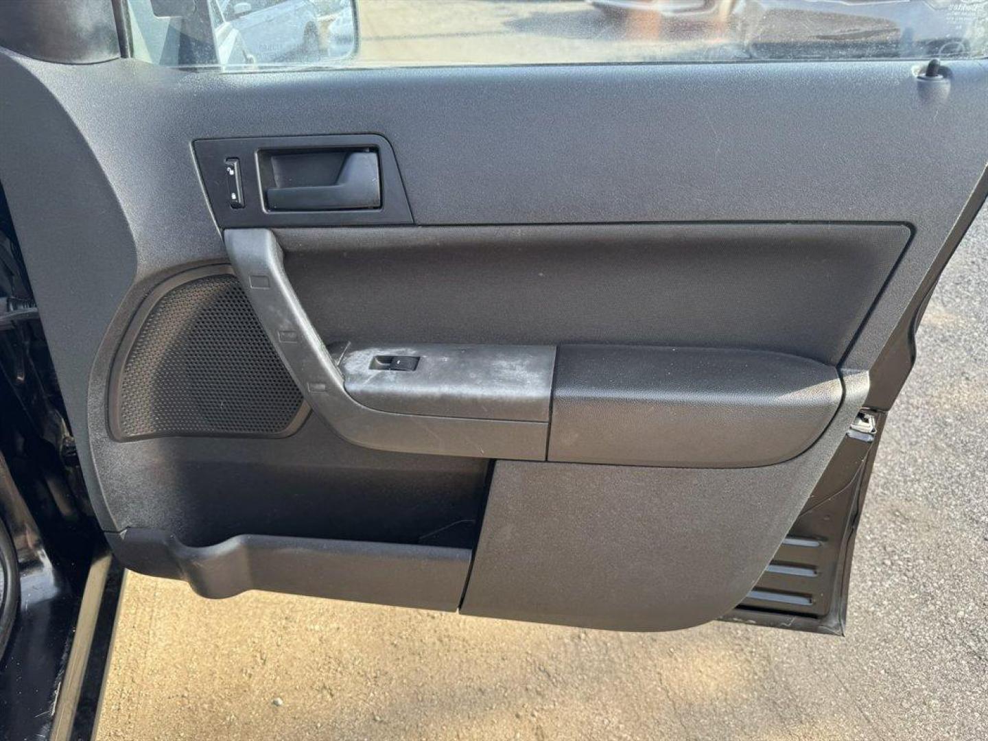 2010 Black /Grey Ford Focus (1FAHP3FN4AW) with an 2.0l I-4 SFI Dohc 2.0l engine, Automatic transmission, located at 745 East Steele Rd., West Columbia, SC, 29170, (803) 755-9148, 33.927212, -81.148483 - Special Internet Price! 2010 Ford Focus - Photo#19