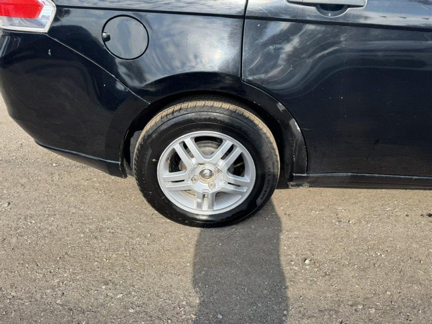 2010 Black /Grey Ford Focus (1FAHP3FN4AW) with an 2.0l I-4 SFI Dohc 2.0l engine, Automatic transmission, located at 745 East Steele Rd., West Columbia, SC, 29170, (803) 755-9148, 33.927212, -81.148483 - Special Internet Price! 2010 Ford Focus - Photo#23