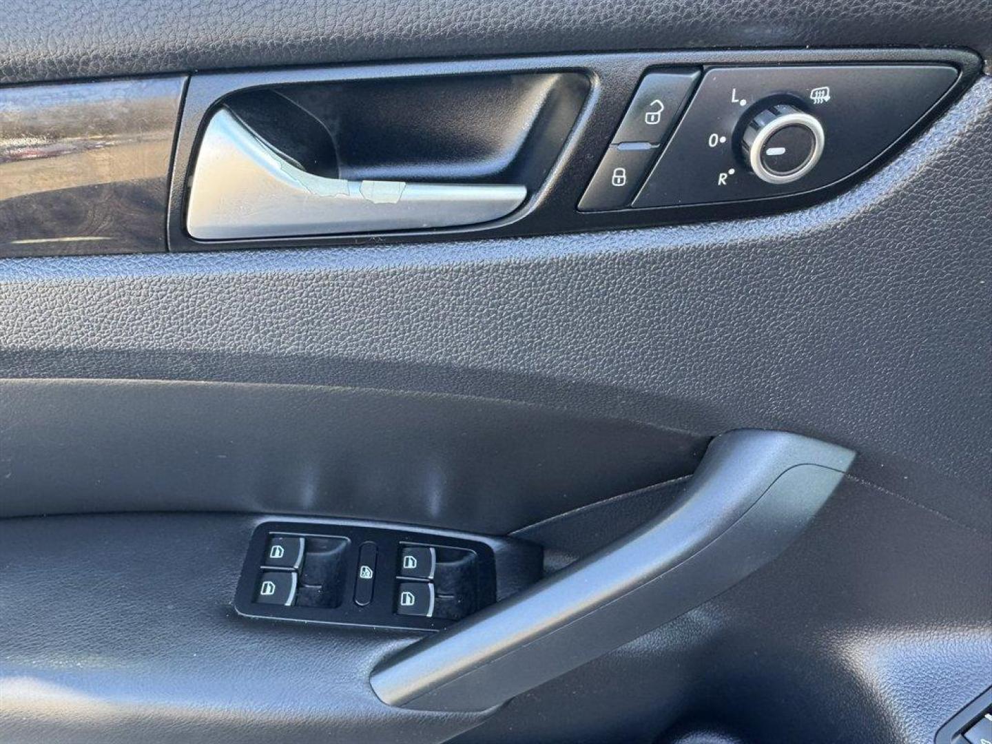 2014 Black /Black Volkswagen Passat (1VWCT7A37EC) with an 1.8l I-4 DI Dohc T/C 1.8l engine, Automatic transmission, located at 745 East Steele Rd., West Columbia, SC, 29170, (803) 755-9148, 33.927212, -81.148483 - Photo#18