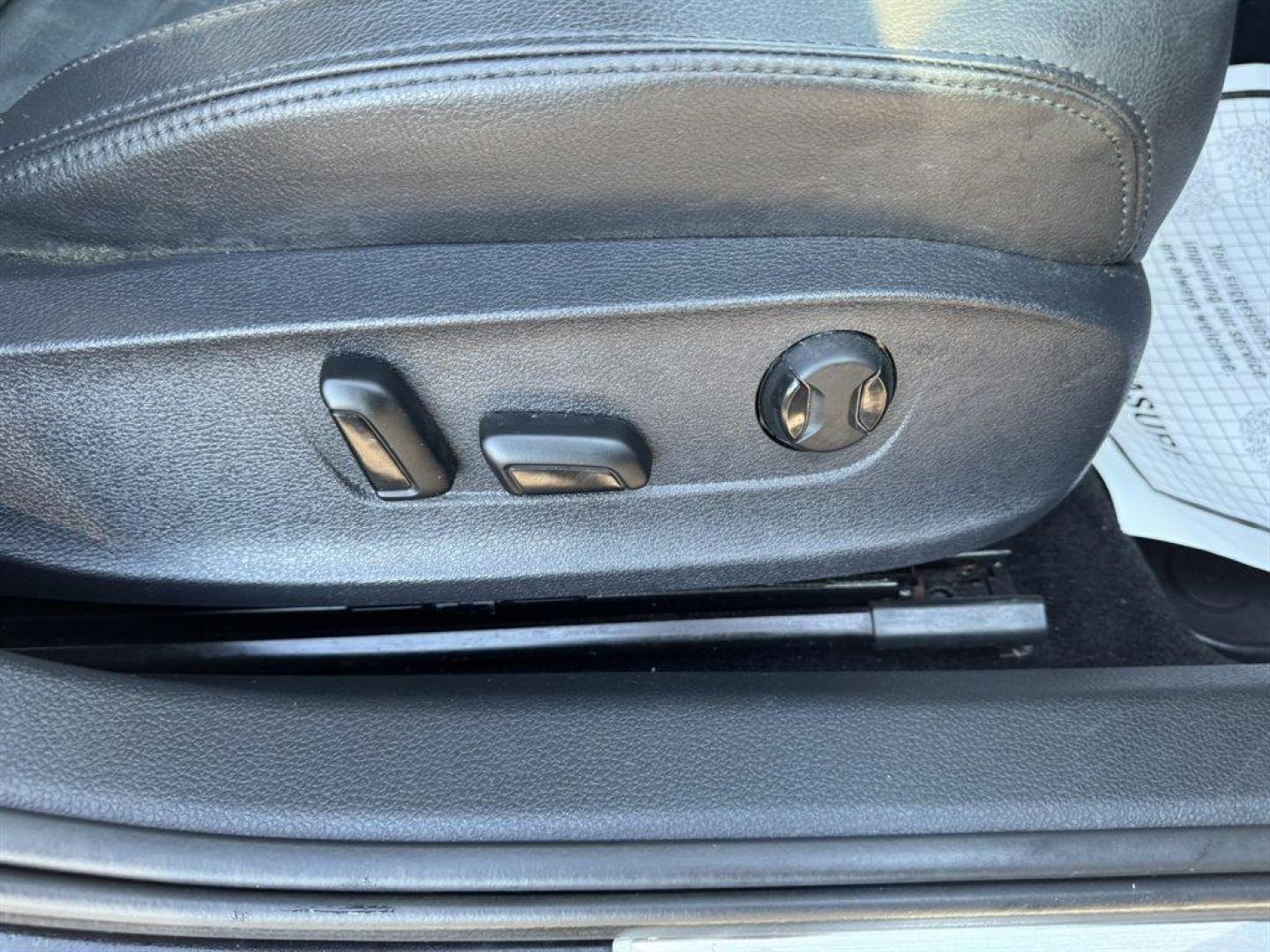 2014 Black /Black Volkswagen Passat (1VWCT7A37EC) with an 1.8l I-4 DI Dohc T/C 1.8l engine, Automatic transmission, located at 745 East Steele Rd., West Columbia, SC, 29170, (803) 755-9148, 33.927212, -81.148483 - Photo#27