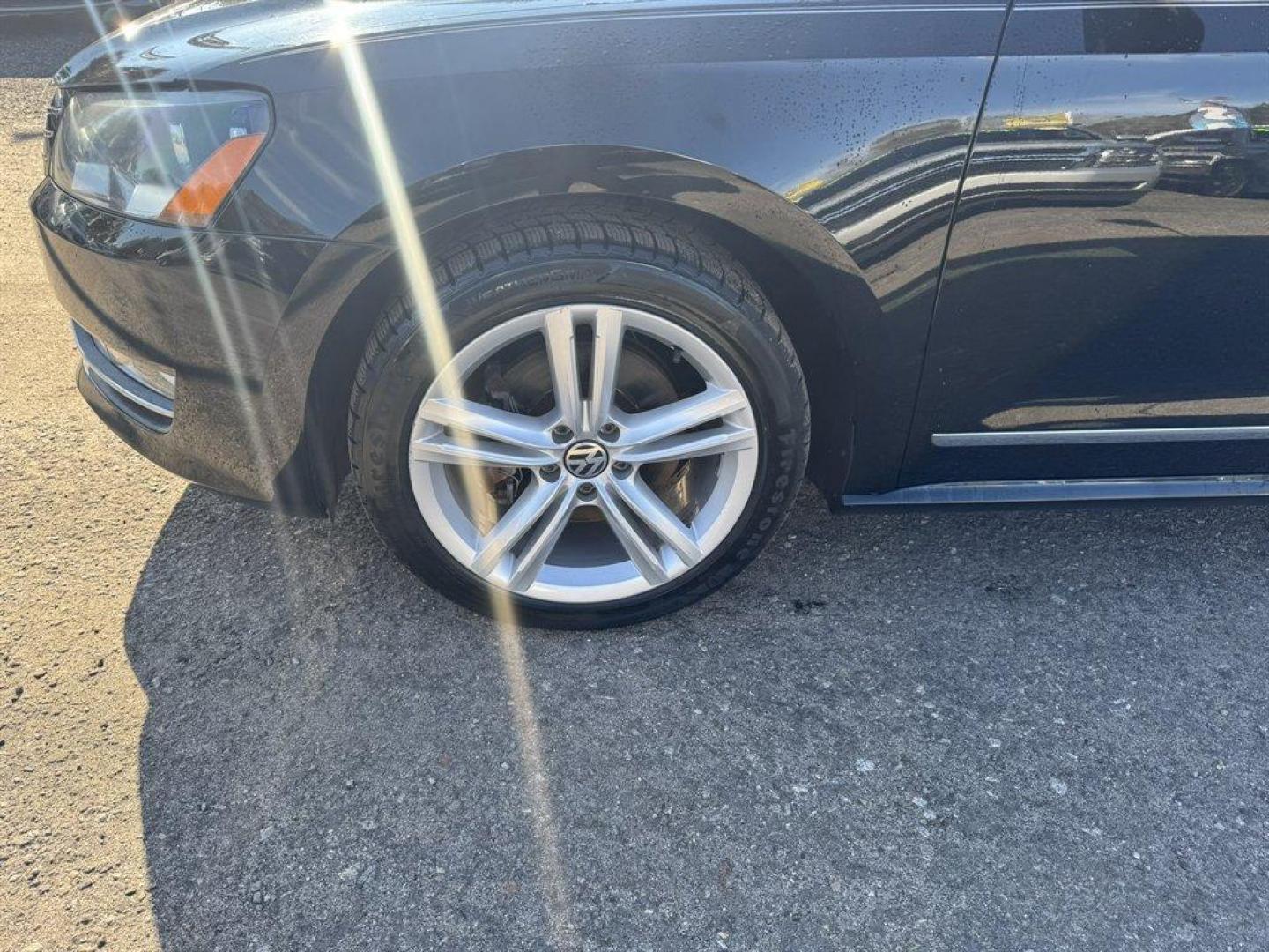 2014 Black /Black Volkswagen Passat (1VWCT7A37EC) with an 1.8l I-4 DI Dohc T/C 1.8l engine, Automatic transmission, located at 745 East Steele Rd., West Columbia, SC, 29170, (803) 755-9148, 33.927212, -81.148483 - Photo#32