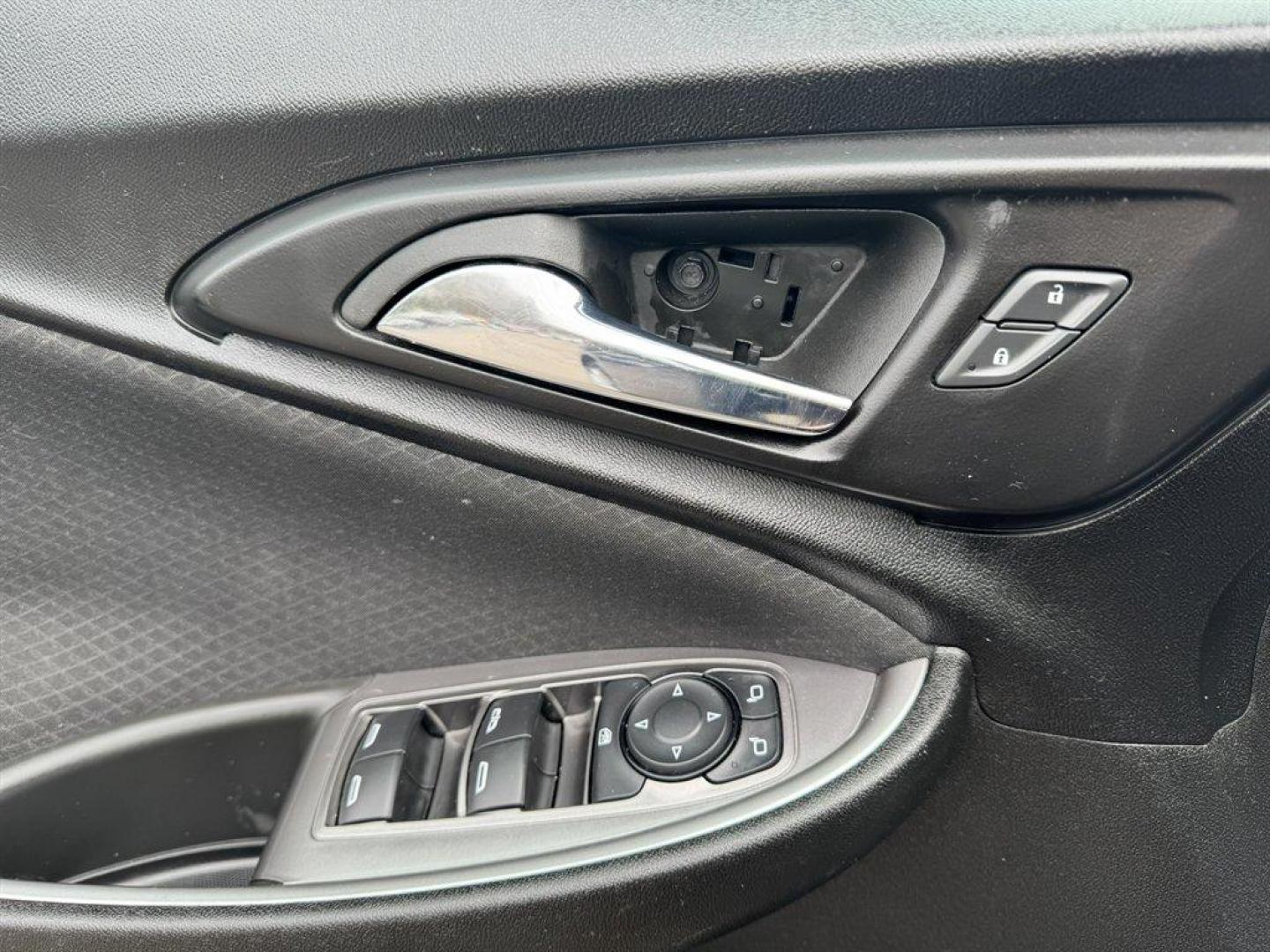 2023 Grey /Black Chevrolet Malibu (1G1ZD5ST6PF) with an 1.5l I-4 DI Dohc T/C 1.5l engine, Automatic transmission, located at 745 East Steele Rd., West Columbia, SC, 29170, (803) 755-9148, 33.927212, -81.148483 - Photo#17