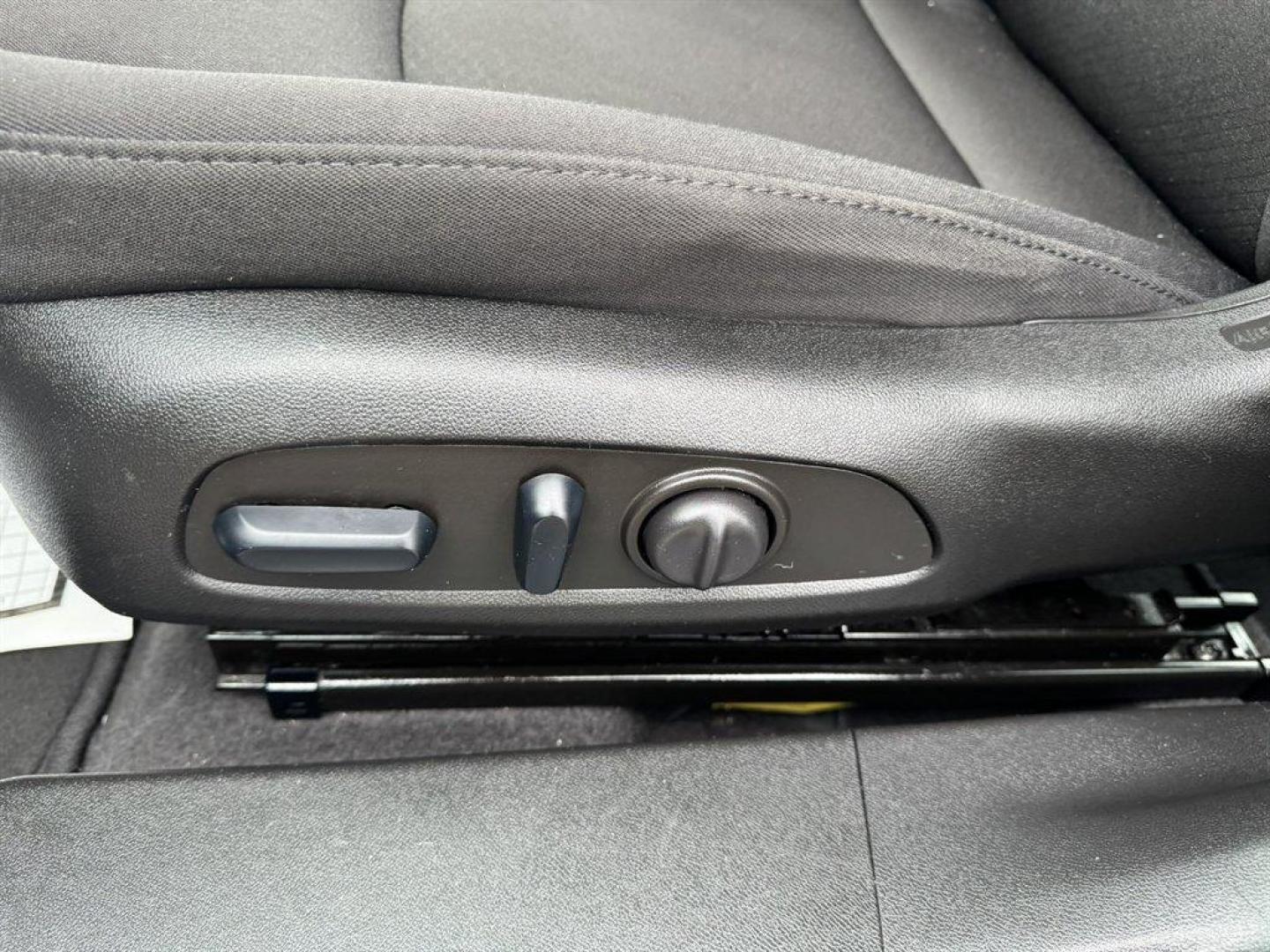 2023 Grey /Black Chevrolet Malibu (1G1ZD5ST6PF) with an 1.5l I-4 DI Dohc T/C 1.5l engine, Automatic transmission, located at 745 East Steele Rd., West Columbia, SC, 29170, (803) 755-9148, 33.927212, -81.148483 - Photo#19