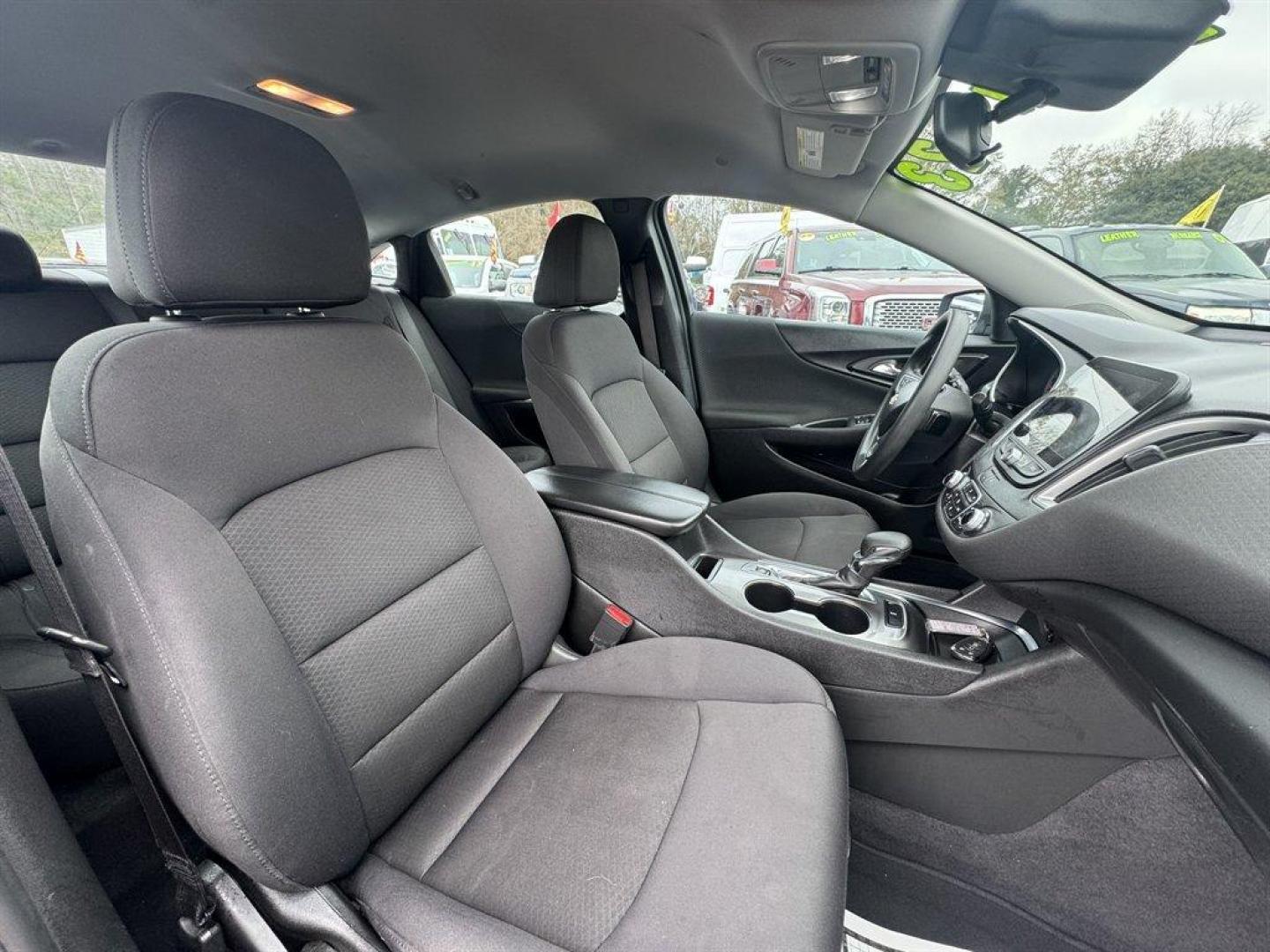 2023 Grey /Black Chevrolet Malibu (1G1ZD5ST6PF) with an 1.5l I-4 DI Dohc T/C 1.5l engine, Automatic transmission, located at 745 East Steele Rd., West Columbia, SC, 29170, (803) 755-9148, 33.927212, -81.148483 - Photo#25