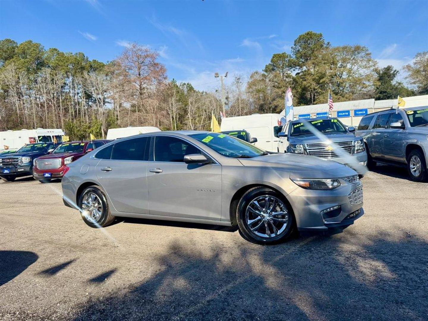 2018 Bronze /Black Chevrolet Malibu (1G1ZD5ST8JF) with an 1.5l I-4 DI Dohc T/C 1.5l engine, Automatic transmission, located at 745 East Steele Rd., West Columbia, SC, 29170, (803) 755-9148, 33.927212, -81.148483 - Photo#2