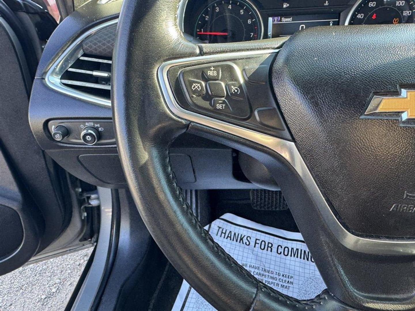 2018 Bronze /Black Chevrolet Malibu (1G1ZD5ST8JF) with an 1.5l I-4 DI Dohc T/C 1.5l engine, Automatic transmission, located at 745 East Steele Rd., West Columbia, SC, 29170, (803) 755-9148, 33.927212, -81.148483 - Photo#8