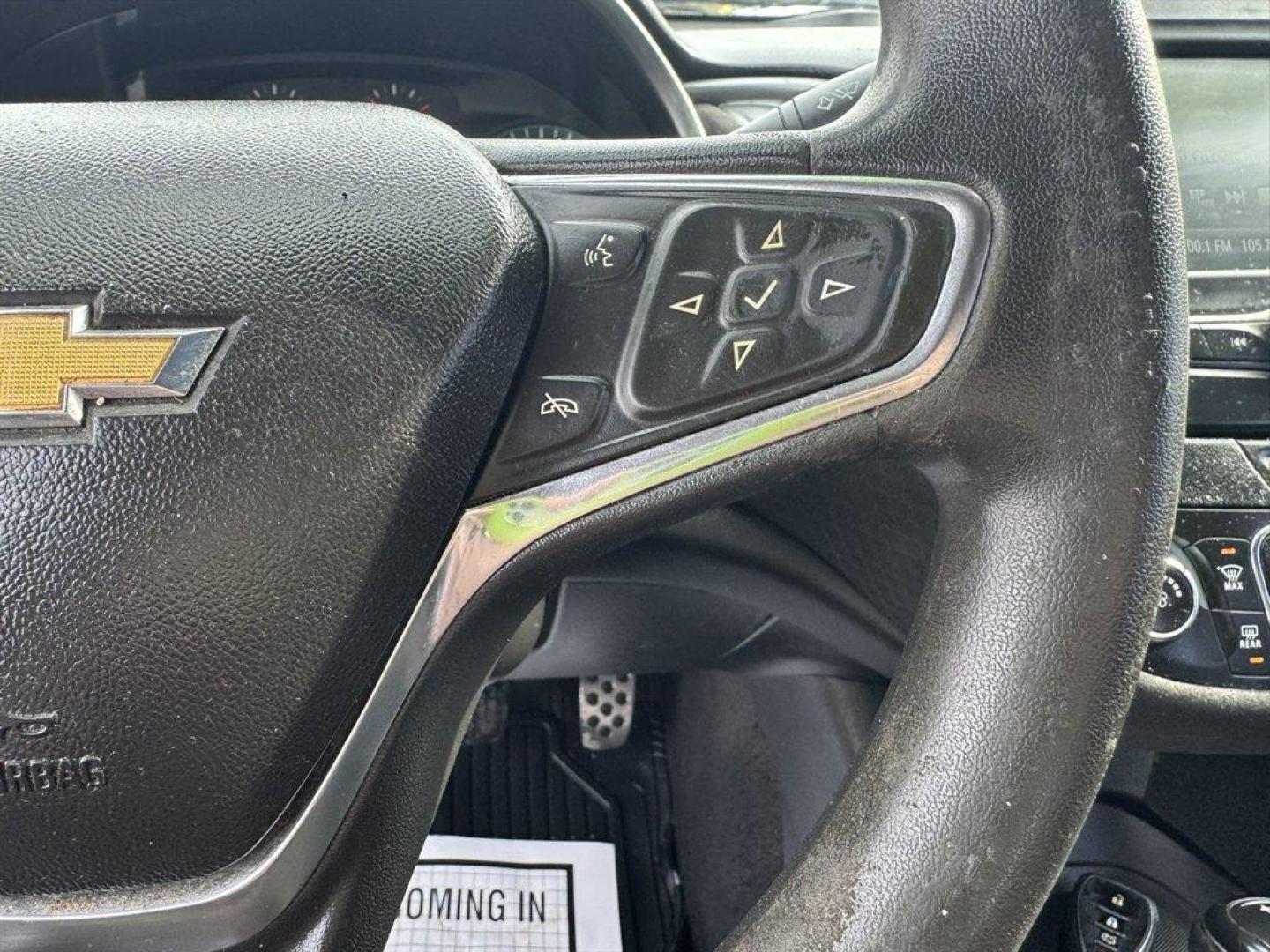 2017 Blue /Black Chevrolet Malibu (1G1ZB5ST3HF) with an 1.5l I-4 DI Dohc T/C 1.5l engine, Automatic transmission, located at 745 East Steele Rd., West Columbia, SC, 29170, (803) 755-9148, 33.927212, -81.148483 - Photo#9