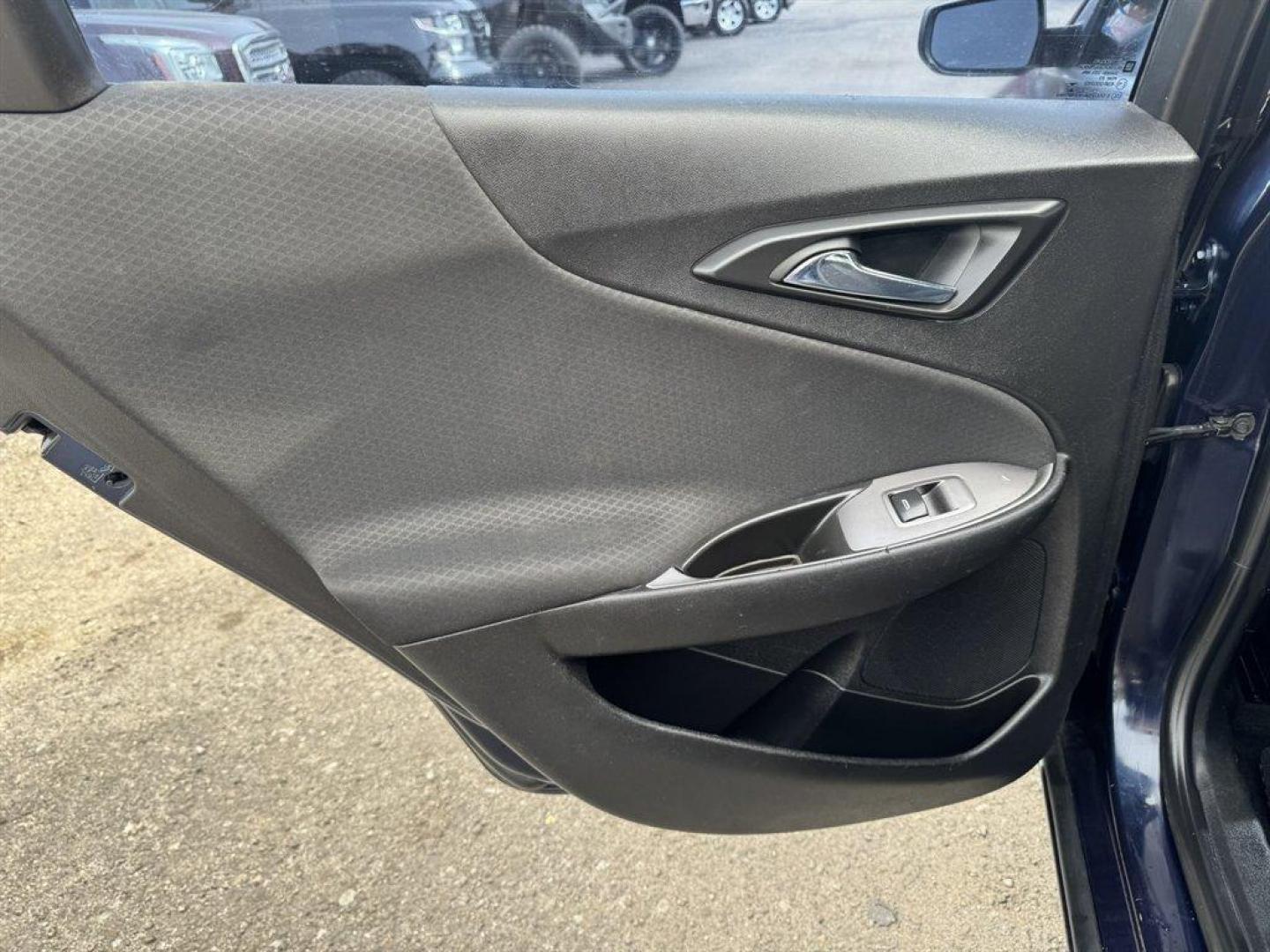 2017 Blue /Black Chevrolet Malibu (1G1ZB5ST3HF) with an 1.5l I-4 DI Dohc T/C 1.5l engine, Automatic transmission, located at 745 East Steele Rd., West Columbia, SC, 29170, (803) 755-9148, 33.927212, -81.148483 - Photo#17