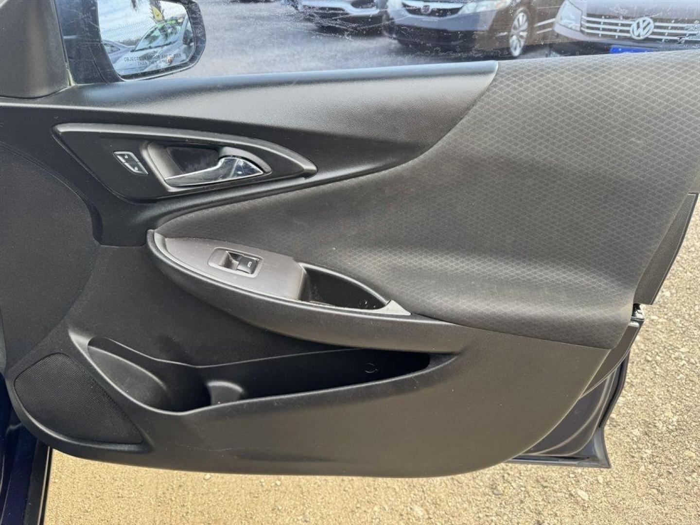 2017 Blue /Black Chevrolet Malibu (1G1ZB5ST3HF) with an 1.5l I-4 DI Dohc T/C 1.5l engine, Automatic transmission, located at 745 East Steele Rd., West Columbia, SC, 29170, (803) 755-9148, 33.927212, -81.148483 - Photo#21