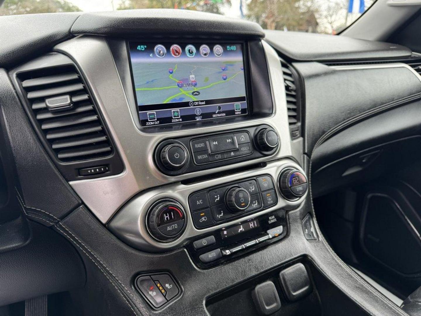 2018 Black /Black Chevrolet Suburban (1GNSKHKCXJR) with an 5.3l V8 DI VVT Flex 5.3l engine, Automatic transmission, located at 745 East Steele Rd., West Columbia, SC, 29170, (803) 755-9148, 33.927212, -81.148483 - Photo#15