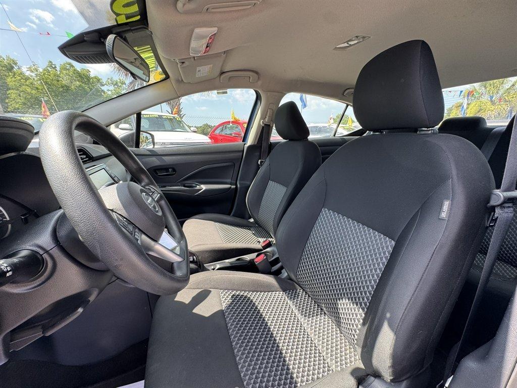 2021 Blue /Black Nissan Versa (3N1CN8DV8ML) with an 1.6l I-4 Smpi Dohc Cvtcs engine, Automatic transmission, located at 745 East Steele Rd., West Columbia, SC, 29170, (803) 755-9148, 33.927212, -81.148483- Photo#19