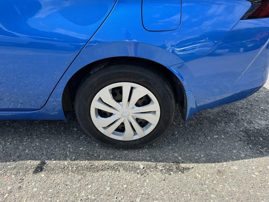 2021 Blue /Black Nissan Versa (3N1CN8DV8ML) with an 1.6l I-4 Smpi Dohc Cvtcs engine, Automatic transmission, located at 745 East Steele Rd., West Columbia, SC, 29170, (803) 755-9148, 33.927212, -81.148483- Photo#28