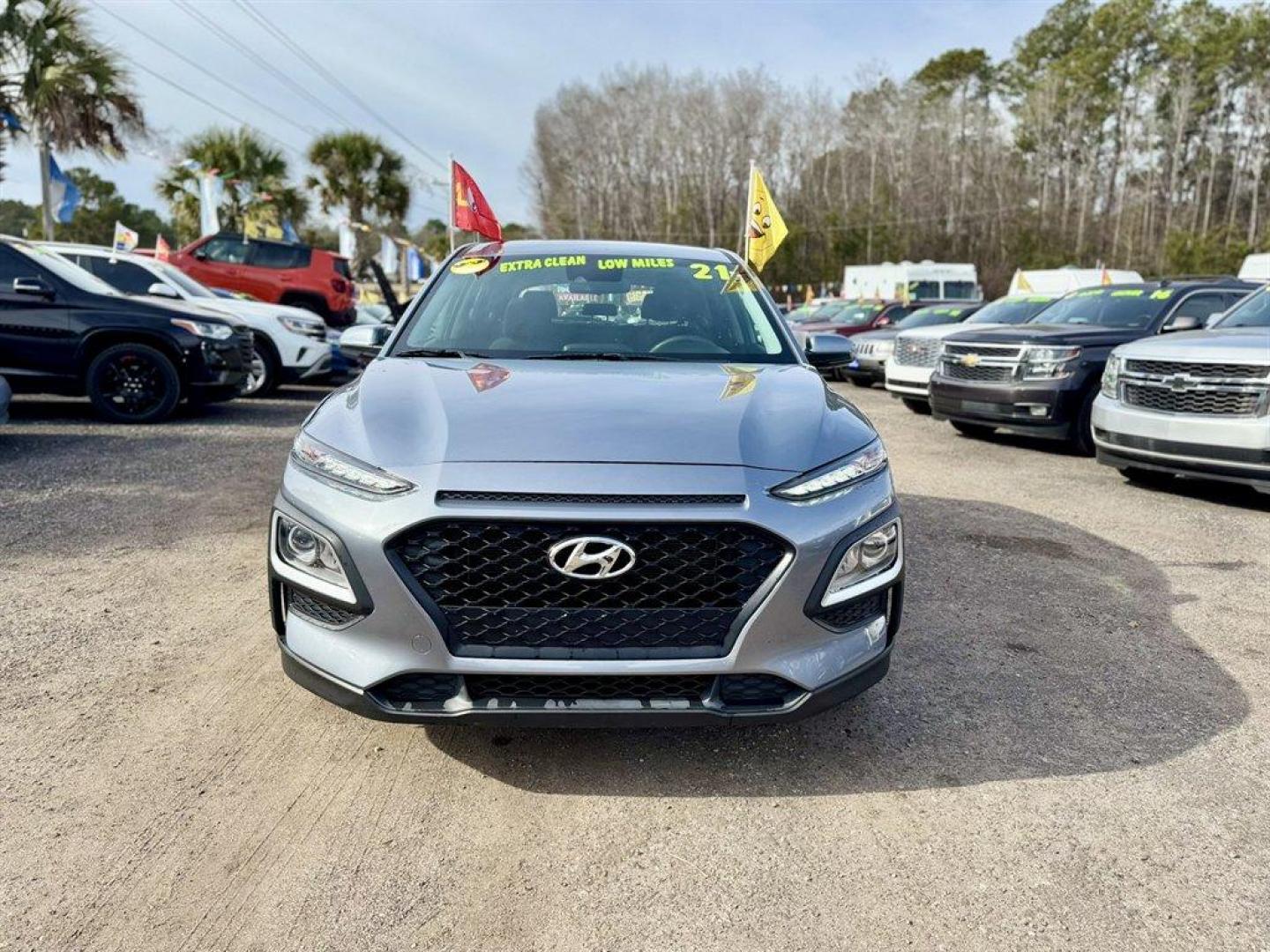 2021 Silver /Black Hyundai Kona (KM8K12AA8MU) with an 2.0l I-4 MPI Dohc 2.0l engine, Automatic transmission, located at 745 East Steele Rd., West Columbia, SC, 29170, (803) 755-9148, 33.927212, -81.148483 - Photo#1