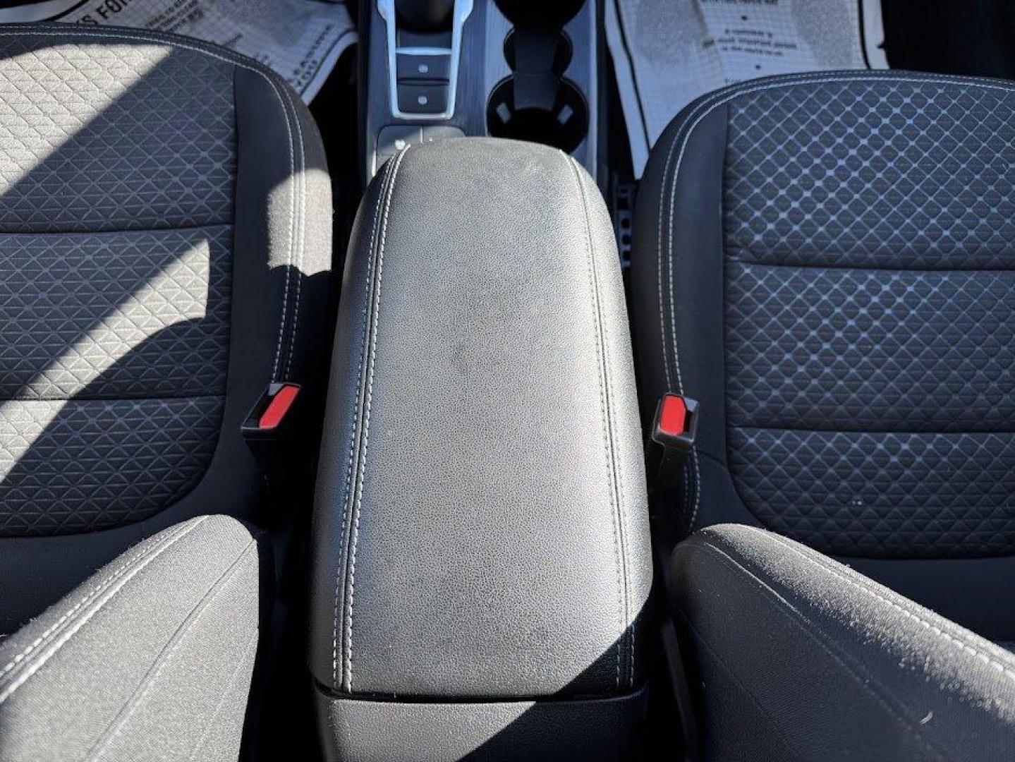 2023 White Ford Escape (1FMCU0GZ7PU) with an 2.5l I-4 Smpi Dohc Hybrd engine, located at 745 East Steele Rd., West Columbia, SC, 29170, (803) 755-9148, 33.927212, -81.148483 - Internet Special - 2023 Ford Escape Active Hybrid - Photo#8