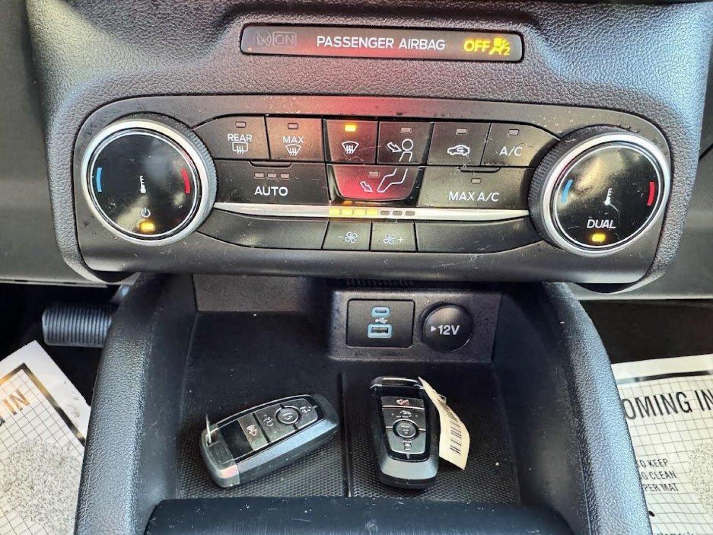 2023 White Ford Escape (1FMCU0GZ7PU) with an 2.5l I-4 Smpi Dohc Hybrd engine, located at 745 East Steele Rd., West Columbia, SC, 29170, (803) 755-9148, 33.927212, -81.148483 - Internet Special - 2023 Ford Escape Active Hybrid - Photo#11