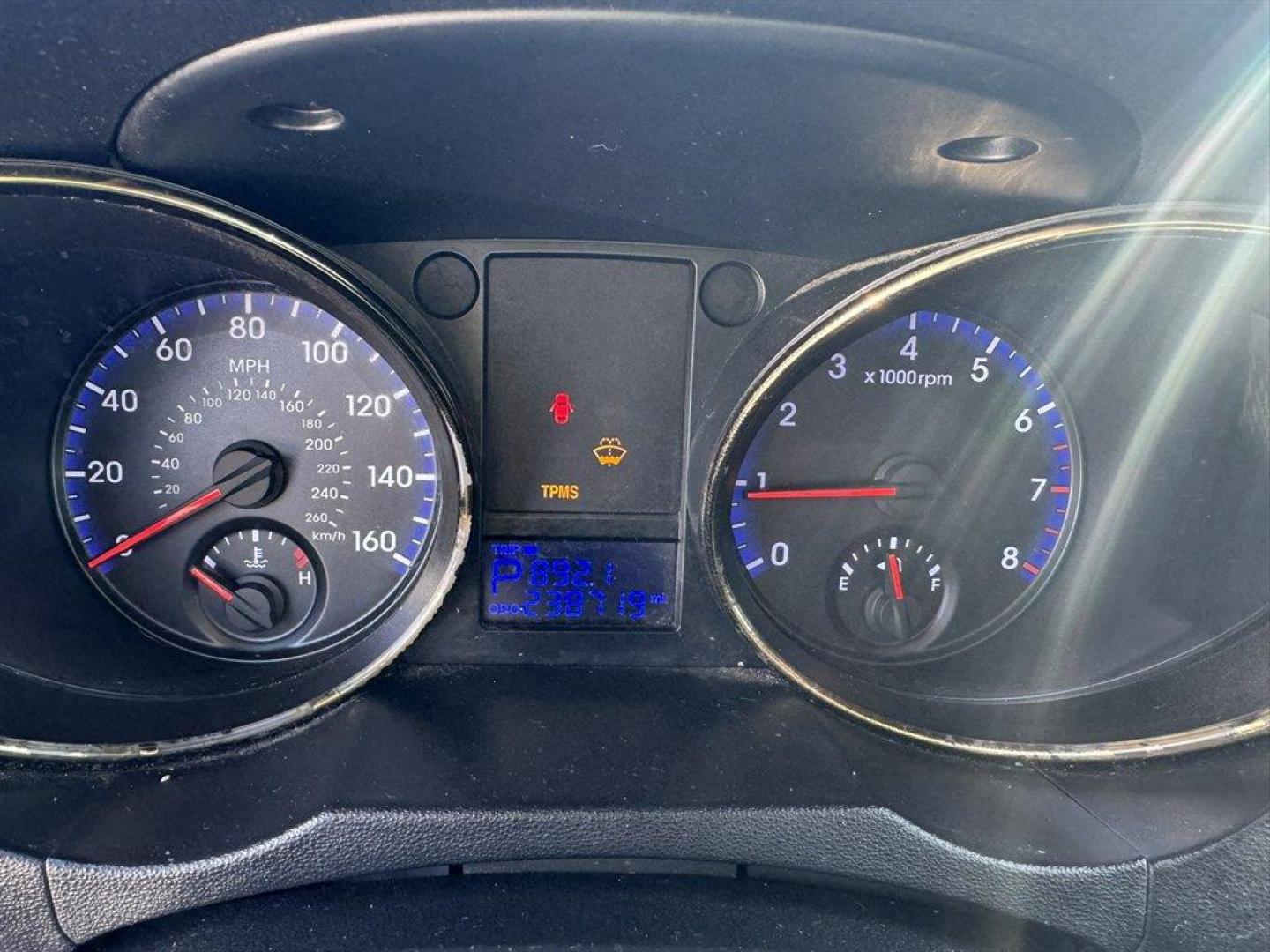 2012 Red /Black Hyundai Genesis Coupe (KMHHT6KD4CU) with an 2.0l I-4 MPI Dohc T/C 2.0 engine, Automatic transmission, located at 745 East Steele Rd., West Columbia, SC, 29170, (803) 755-9148, 33.927212, -81.148483 - Photo#11