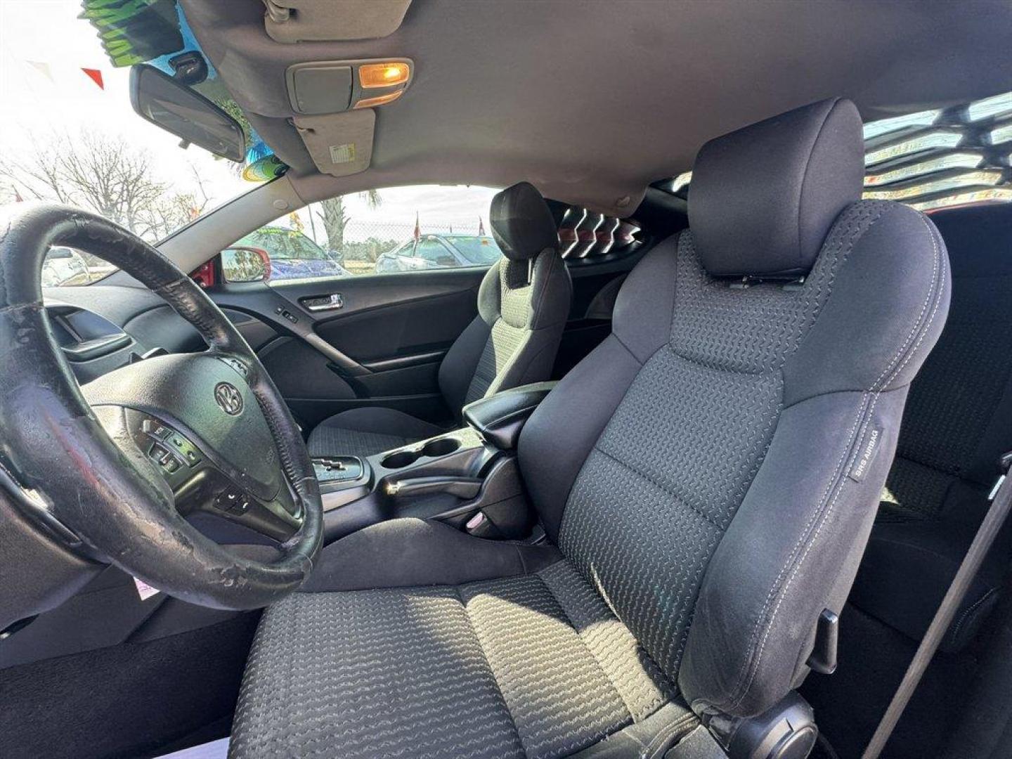 2012 Red /Black Hyundai Genesis Coupe (KMHHT6KD4CU) with an 2.0l I-4 MPI Dohc T/C 2.0 engine, Automatic transmission, located at 745 East Steele Rd., West Columbia, SC, 29170, (803) 755-9148, 33.927212, -81.148483 - Photo#18