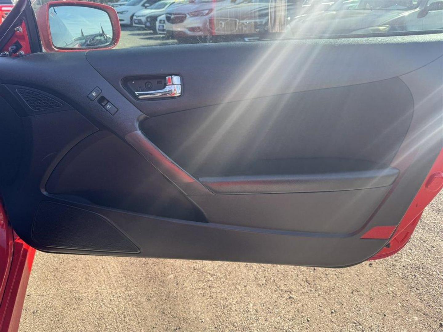 2012 Red /Black Hyundai Genesis Coupe (KMHHT6KD4CU) with an 2.0l I-4 MPI Dohc T/C 2.0 engine, Automatic transmission, located at 745 East Steele Rd., West Columbia, SC, 29170, (803) 755-9148, 33.927212, -81.148483 - Photo#20