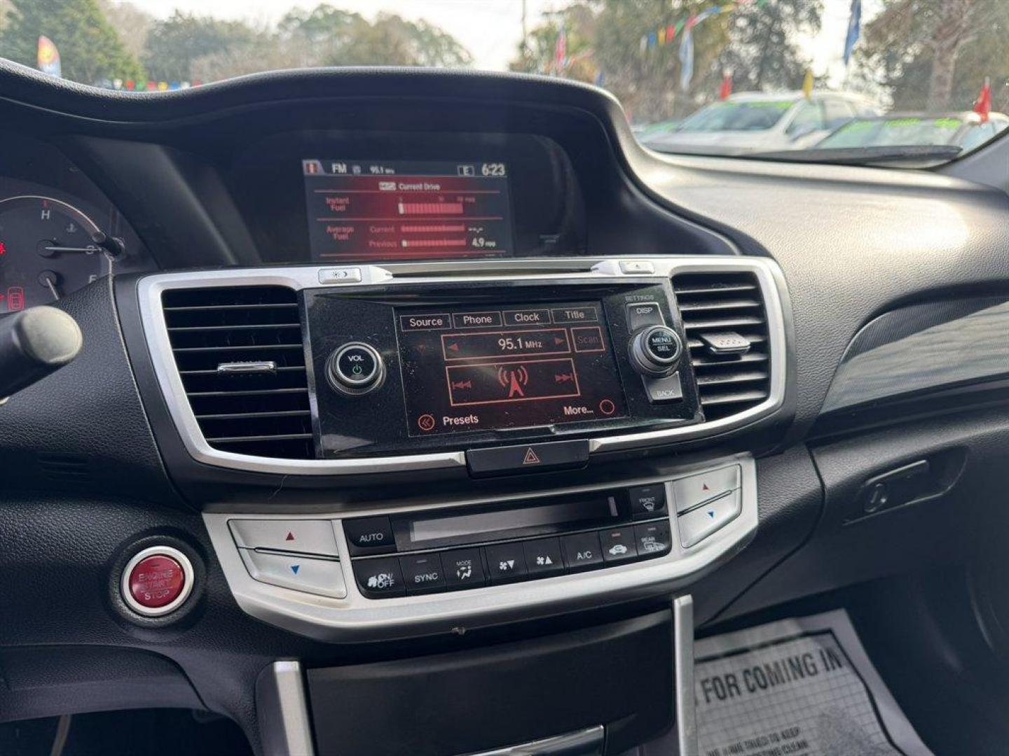 2015 Blue /Black Honda Accord (1HGCT1B81FA) with an 2.4l I-4 DI Dohc 2.4l engine, Automatic transmission, located at 745 East Steele Rd., West Columbia, SC, 29170, (803) 755-9148, 33.927212, -81.148483 - Photo#13