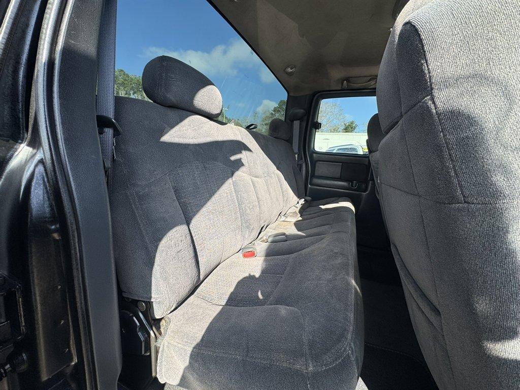 2001 Black /Grey Chevrolet Silverado 1500 (1GCEK19T21E) with an 5.3l V8 SFI 5.3l engine, Automatic transmission, located at 745 East Steele Rd., West Columbia, SC, 29170, (803) 755-9148, 33.927212, -81.148483 - Photo#16