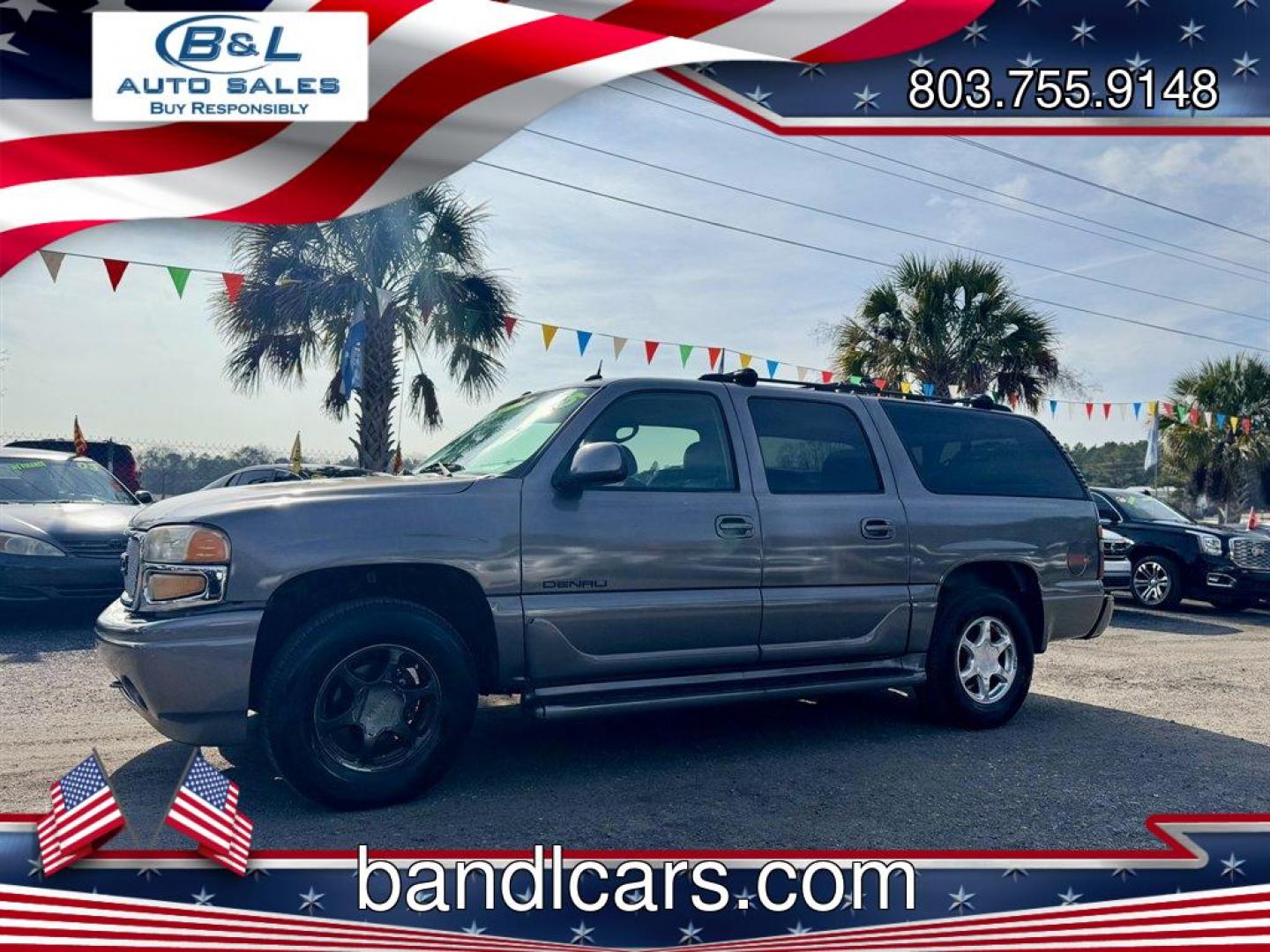 2005 Gold /Grey GMC Yukon XL (1GKFK66U05J) with an 6.0l V8 SFI OHV 6.0l engine, Automatic transmission, located at 745 East Steele Rd., West Columbia, SC, 29170, (803) 755-9148, 33.927212, -81.148483 - Photo#0