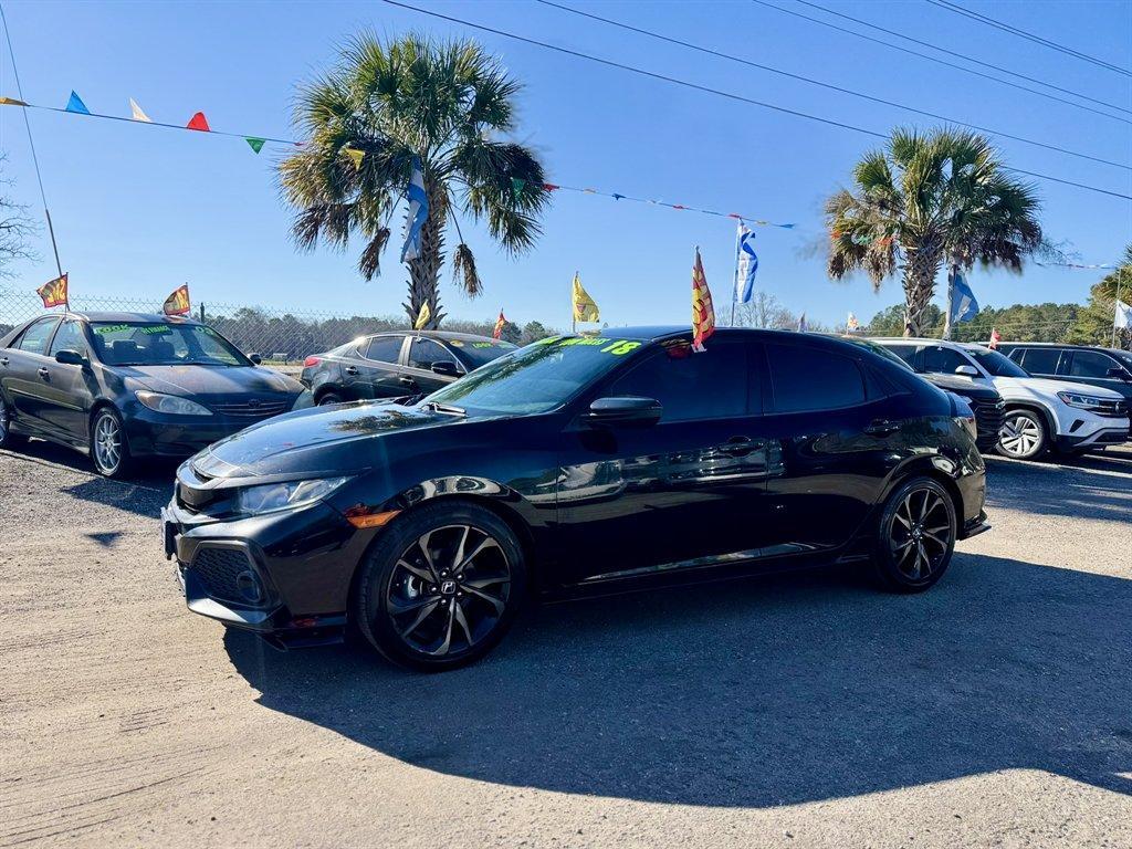 2018 Black /Black Honda Civic (SHHFK7G44JU) with an 1.5l I-4 DI Dohc T/C 1.5l engine, Manual transmission, located at 745 East Steele Rd., West Columbia, SC, 29170, (803) 755-9148, 33.927212, -81.148483 - Photo#0