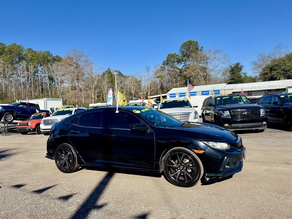 2018 Black /Black Honda Civic (SHHFK7G44JU) with an 1.5l I-4 DI Dohc T/C 1.5l engine, Manual transmission, located at 745 East Steele Rd., West Columbia, SC, 29170, (803) 755-9148, 33.927212, -81.148483 - Photo#2